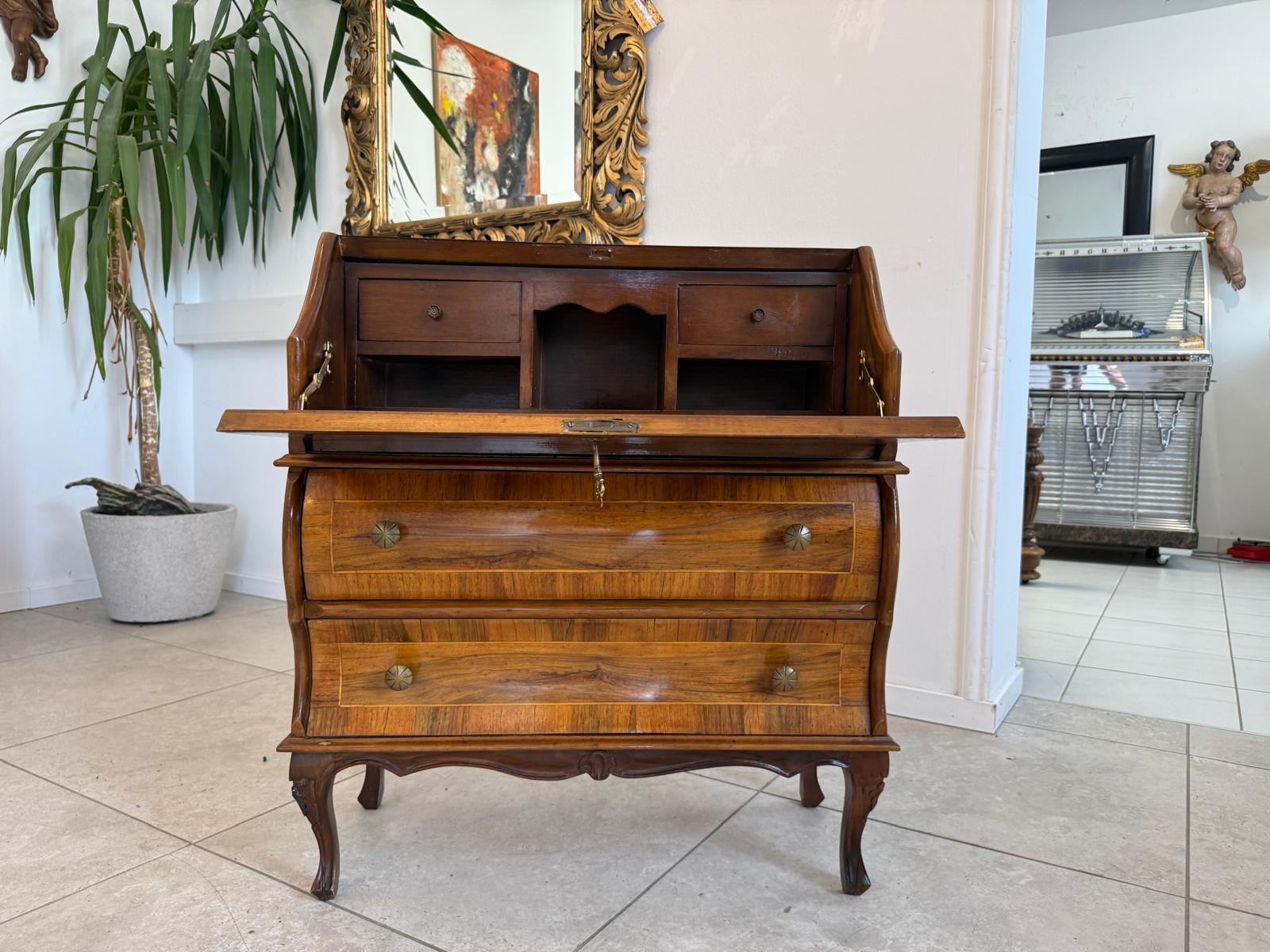 Sekretär Schreibsekretär Barockstil Stilmöbel Italien D2812