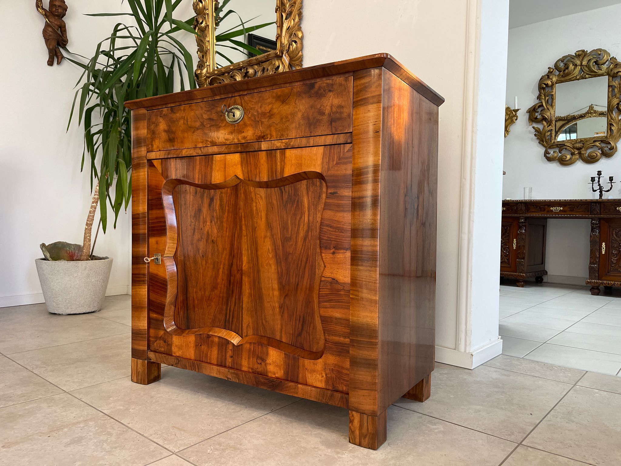 d0401935-d8e1-4e2a-9c38-0df356f6d297 Oriiginales Biedermeier Trumeau Anrichte A4989