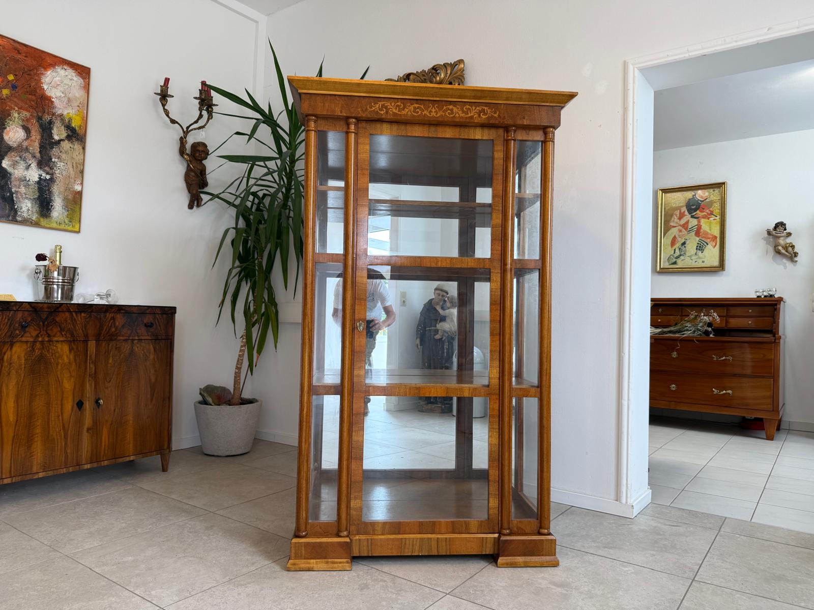 Vitrine im Biedermeier Stil Bücherschrank Glasschrank Edel G1884
