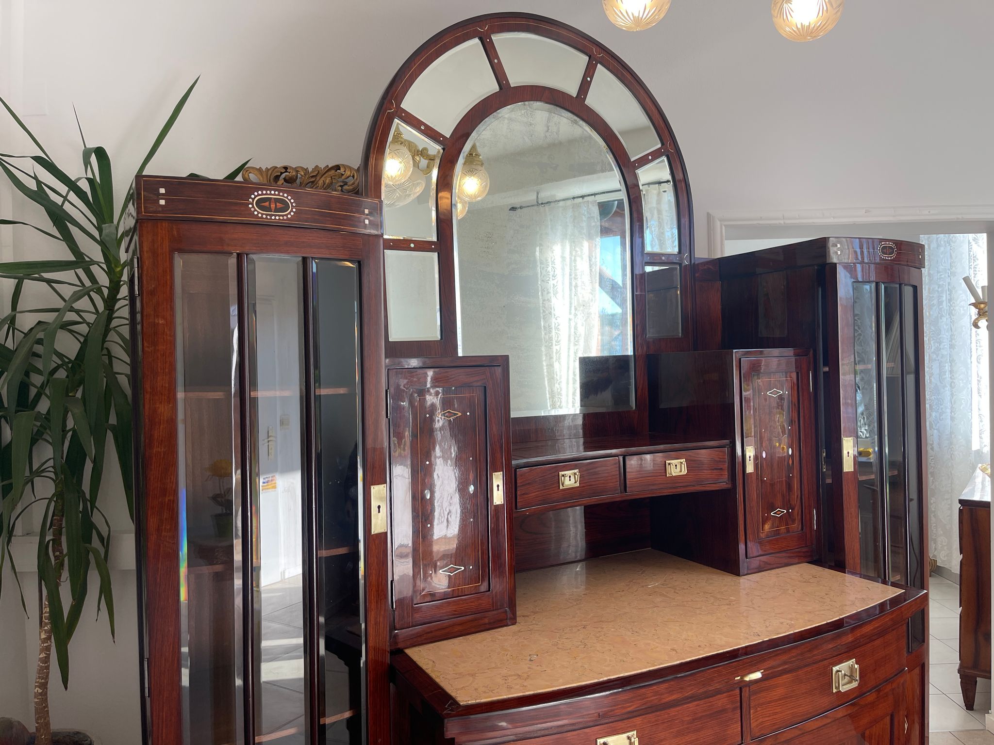 Sale Restauriertes Jugendstil Designerbuffet Bibliotheksschrank Antiquität G1379