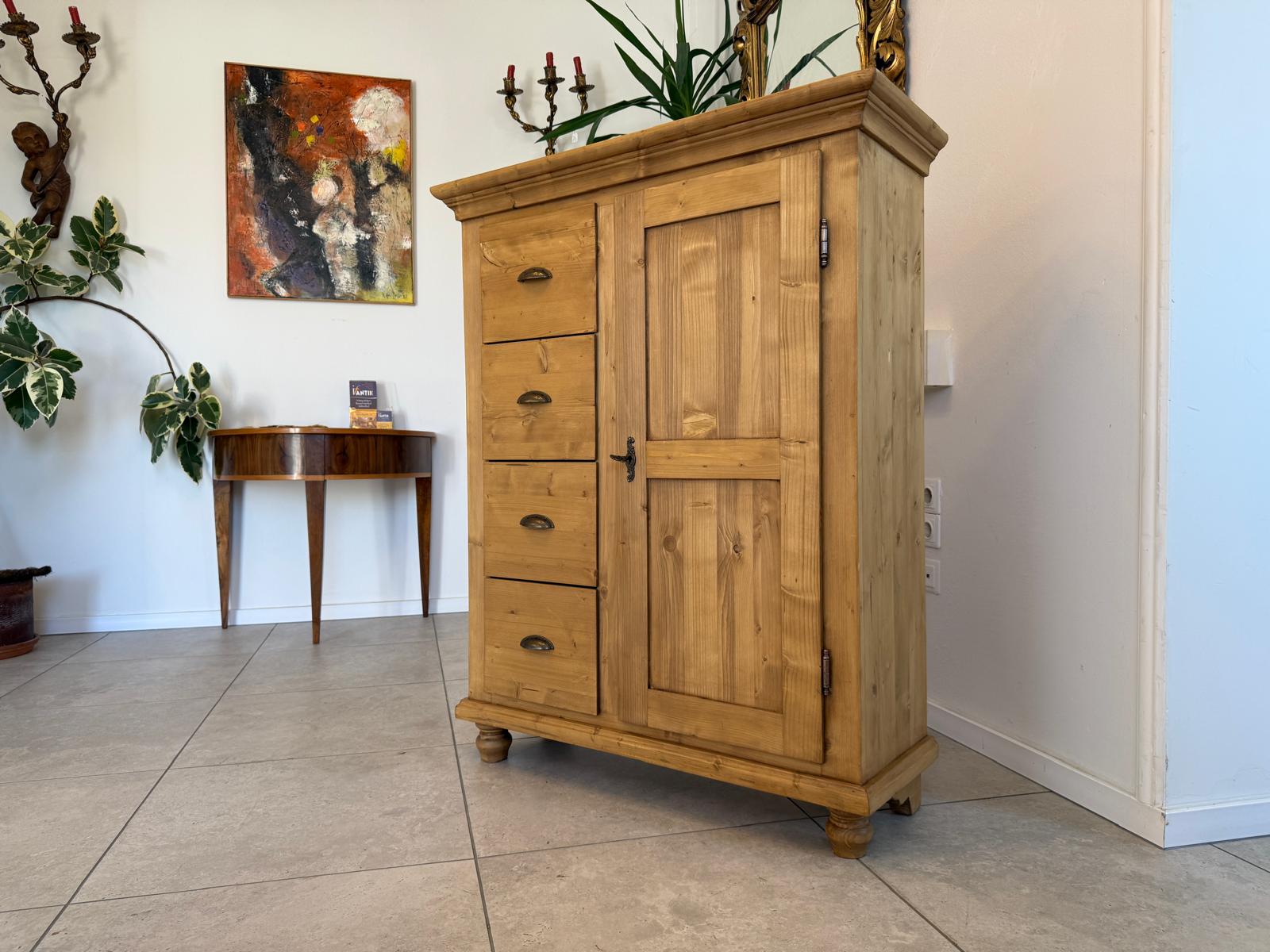 Brotschrank Almerschrank Speiskasten Bauernkasten Naturholzschrank  G2178