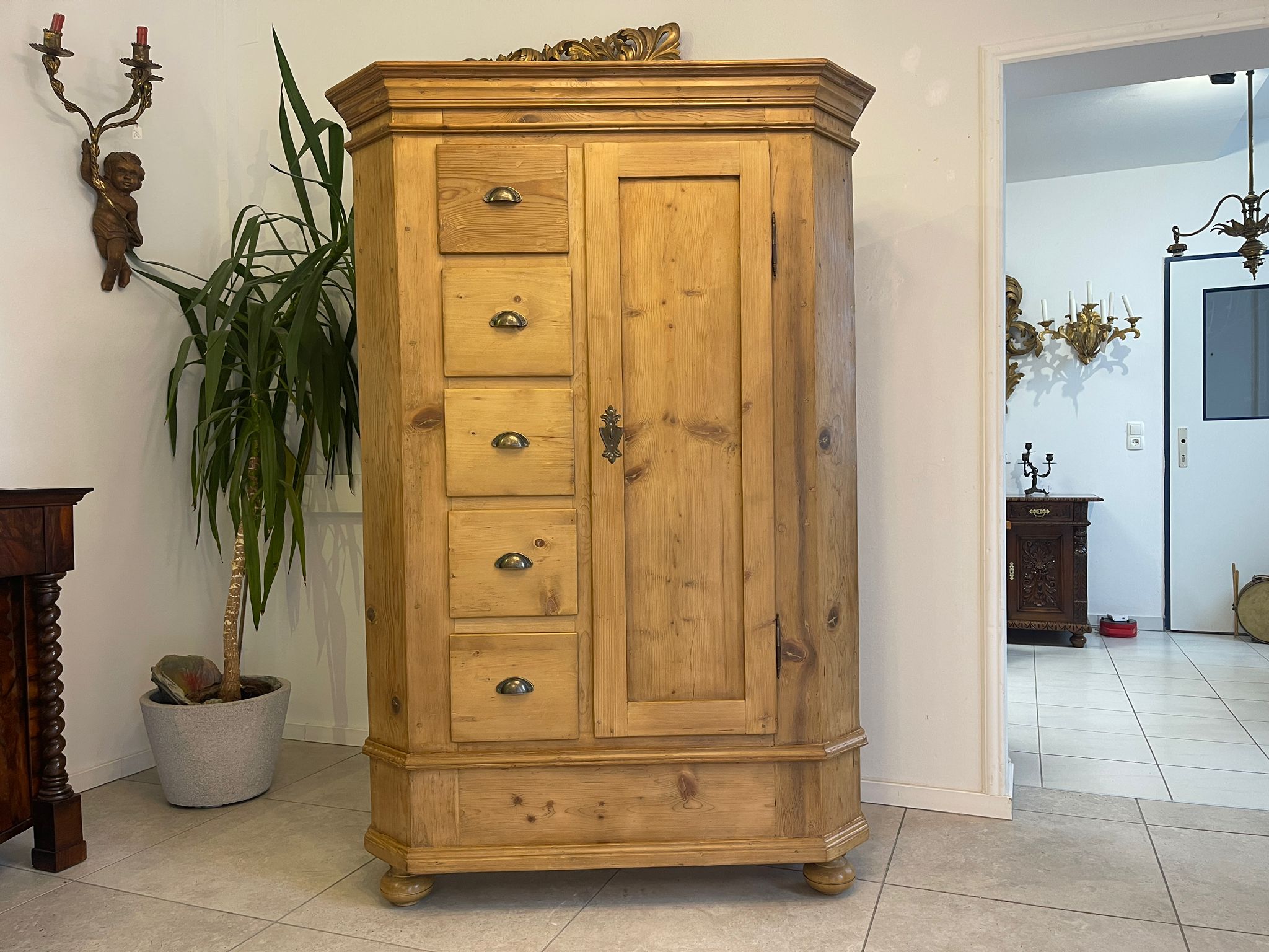 d1f1902a-862b-4d9d-a01d-f8c0da8fa4d5 Brotschrank Almerschrank Speiskasten Bauernkasten A5038