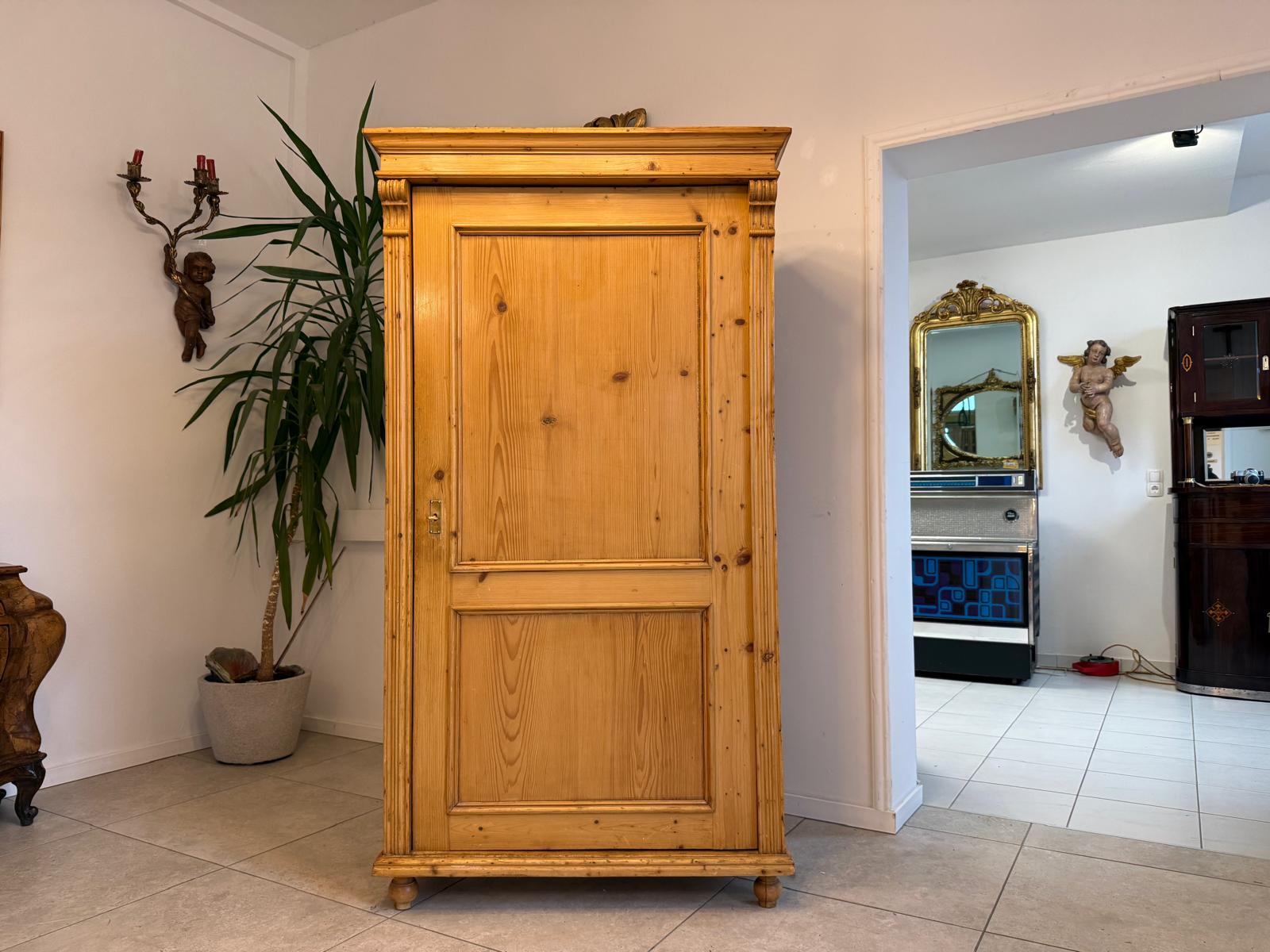 Originaler 1 türiger Bauernschrank Gründerzeit Naturholzschrank Bauernstube Weichholz D1159