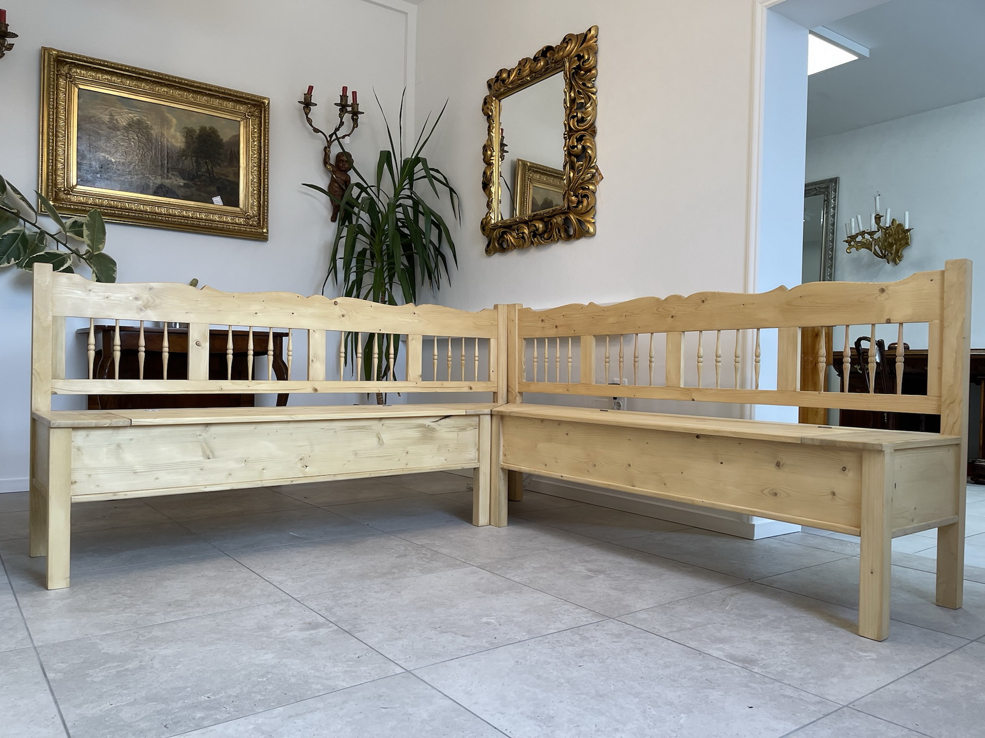 kleiderschrank-leiderkasten-biedermeier_68 Bauernstube Eckbankgruppe Bauernstube A3544 - Massiv, Landhausstil, Truhenfunktion