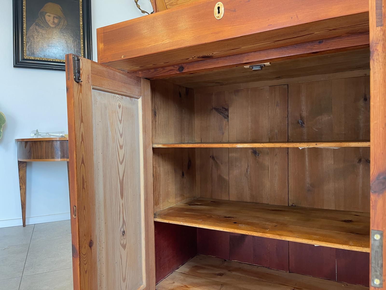 Uriger Naturholz Schreibtisch Schreibpult Zirbenholz Naturholz G1161