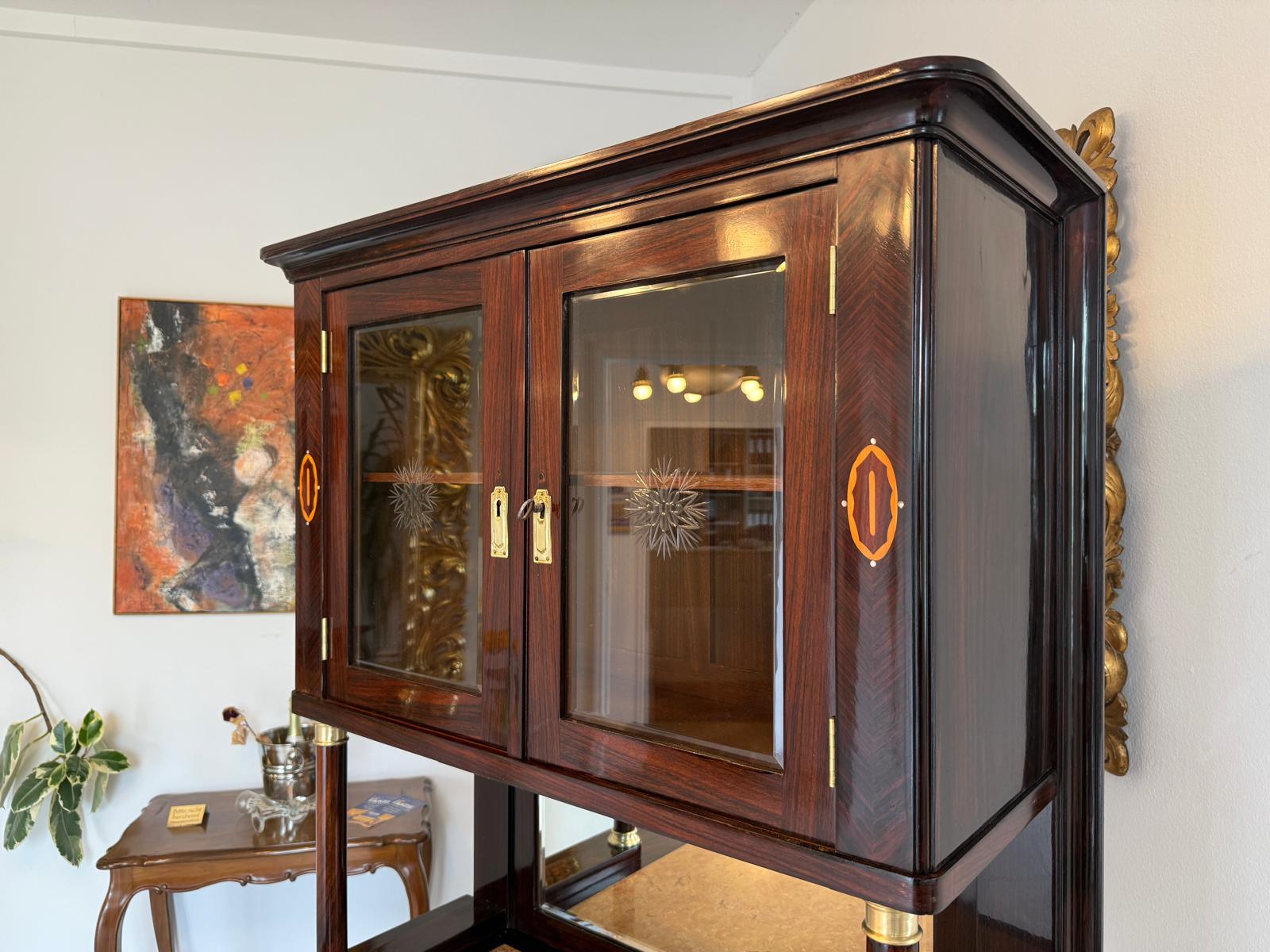 Sale Restauriertes Jugendstil Designerbuffet Aufsatzbuffet Schellack Antiquität G1814