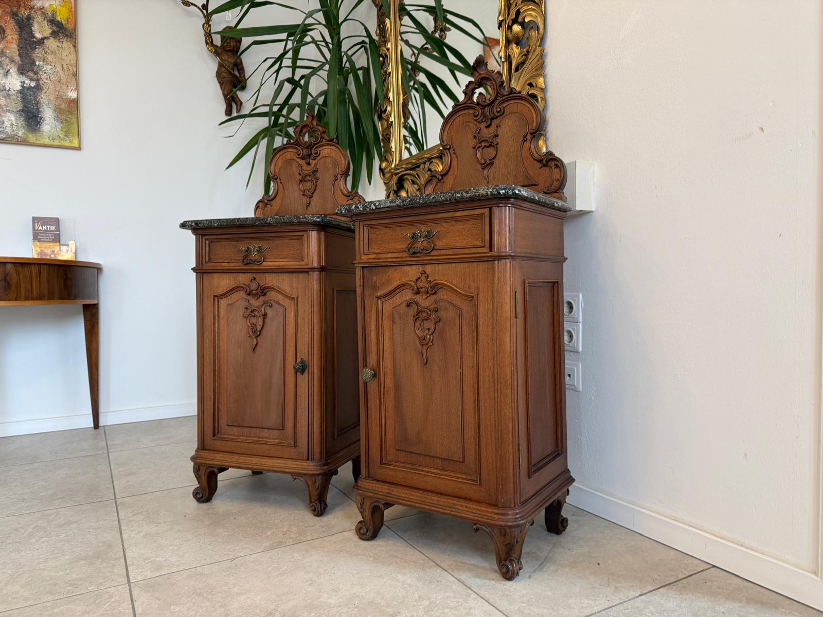 Originales Pärchen Gründerzeit Historismus Nachtkasterl Pfeiferlbarock  Antiquität D1030