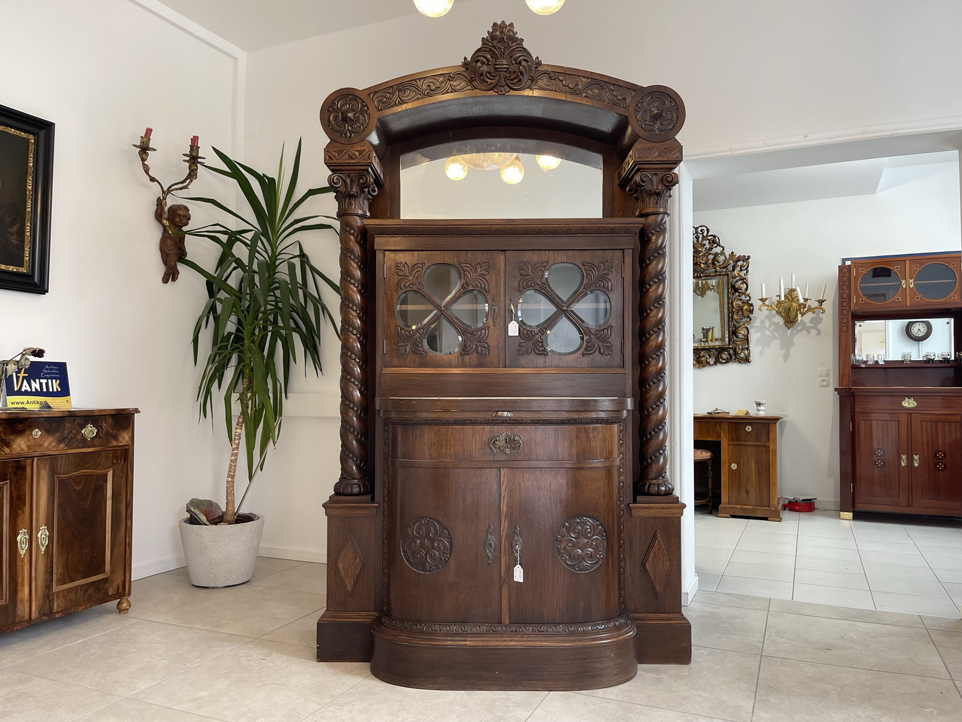 antiquitaeten_87 Originales Historismus Aufsatzbuffet Altarschrank B1533