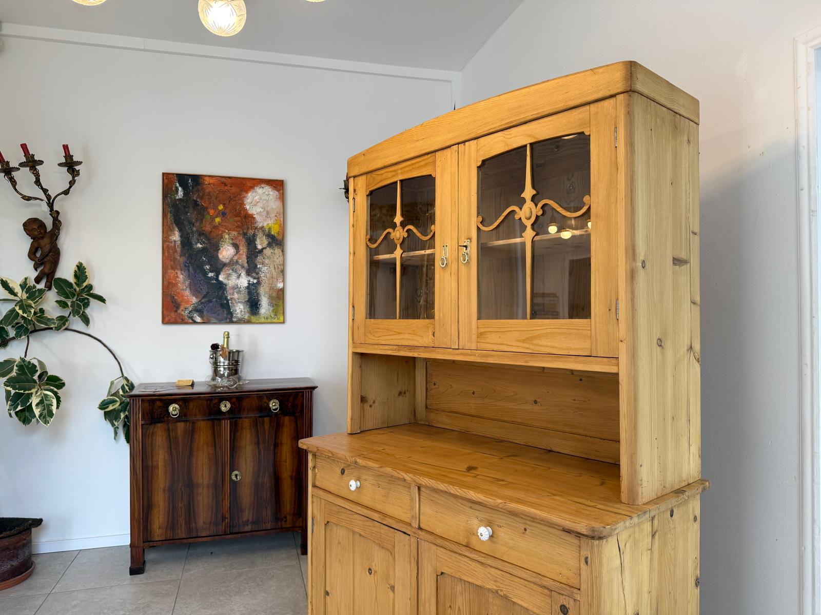 Restaurierte Jugendstil Küchenschrank Vitrinenschrank Bauernschrank G2124