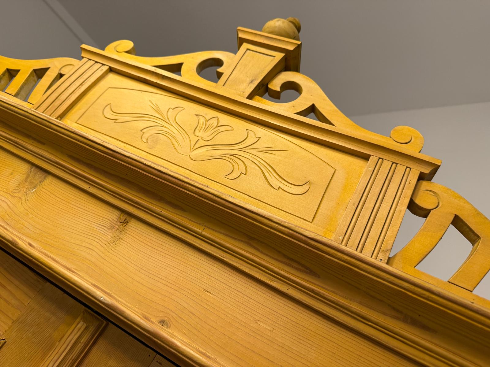 Gründerzeit Bauernschrank Bauernkasten Garderobenschrank Weichholz G2400