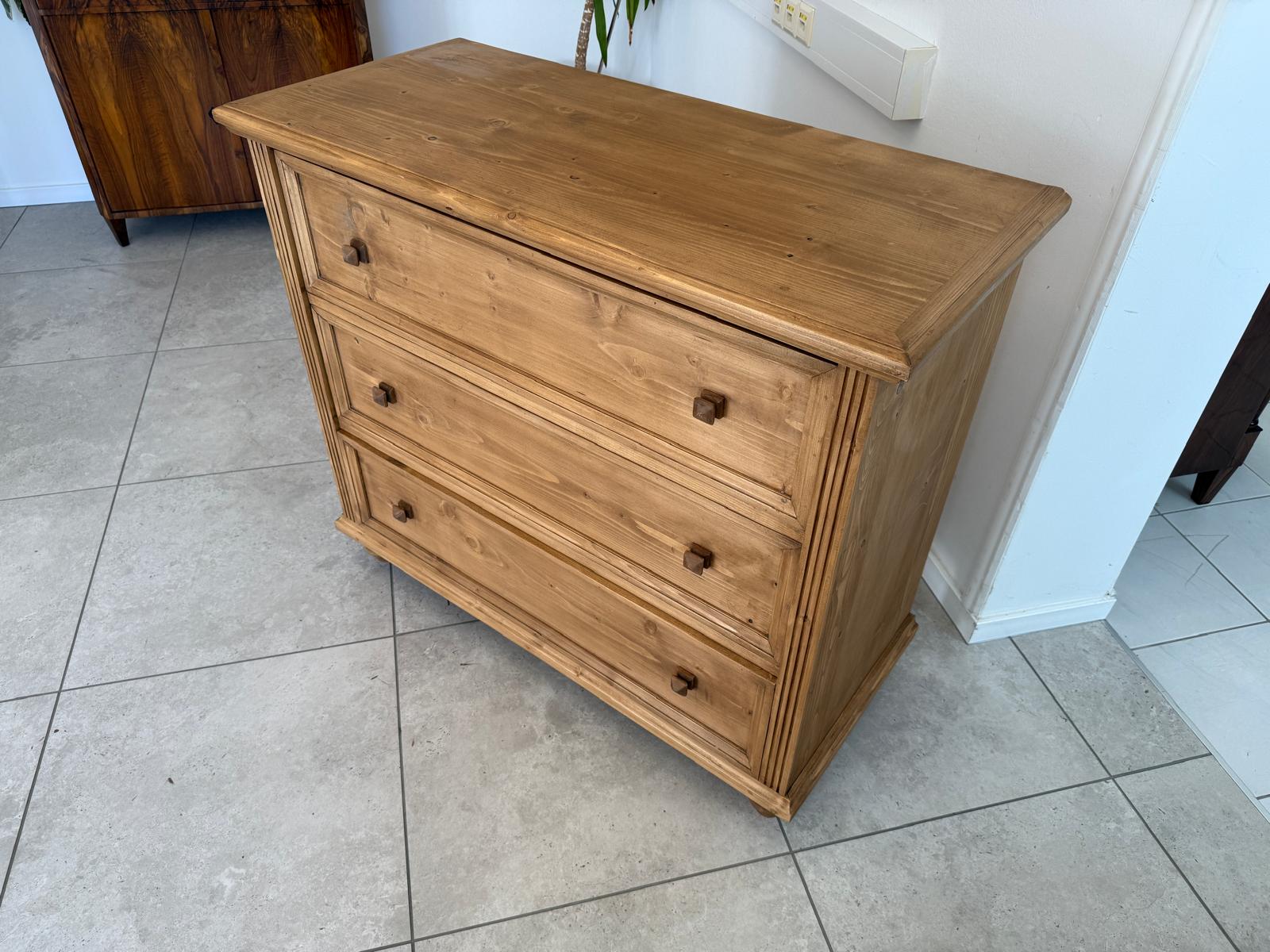 Massive Ladenkommode Ladenschrank Bauernmöbel G2002