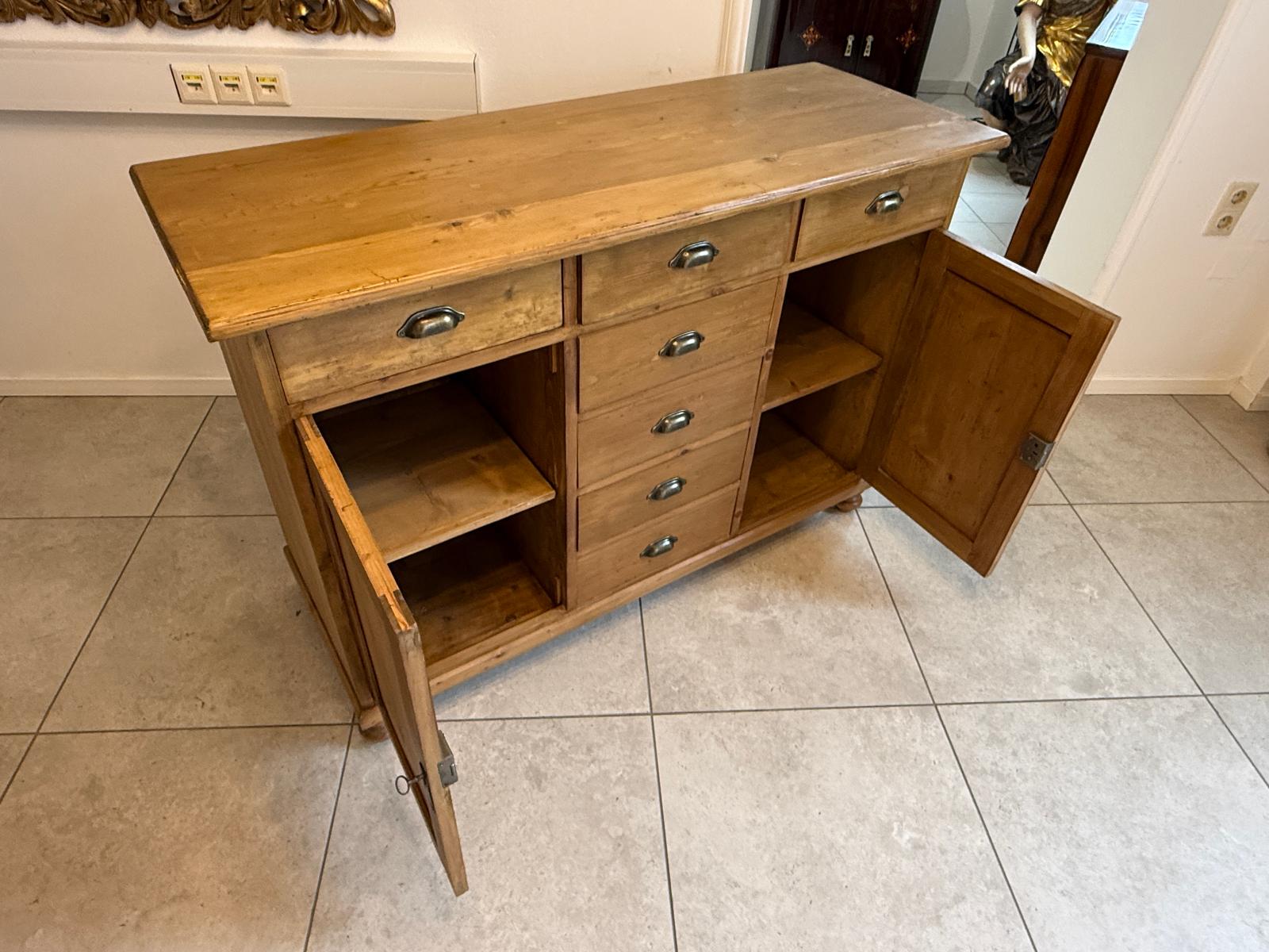 Originale Jugendstil Ladenkommode Ladenschrank Apothekerschrank Weichholz D1115