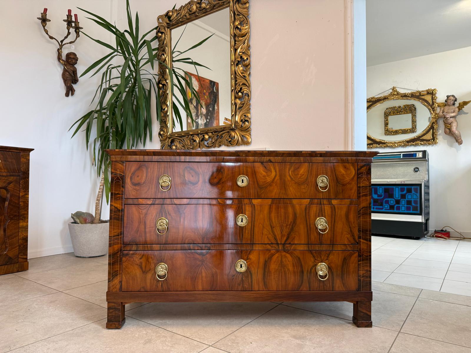 Biedermeier Kommode 3 Ladenkommode Nussholz Antiquität Restauriert D2474