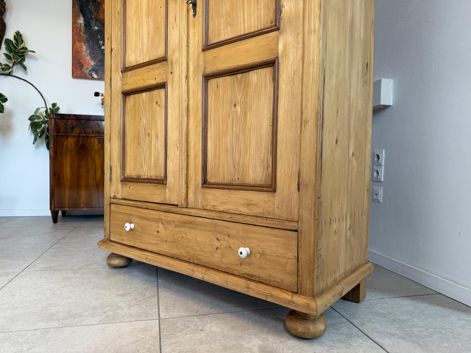 Originaler Gründerzeit Bauernschrank Naturholzschrank Antik G2068