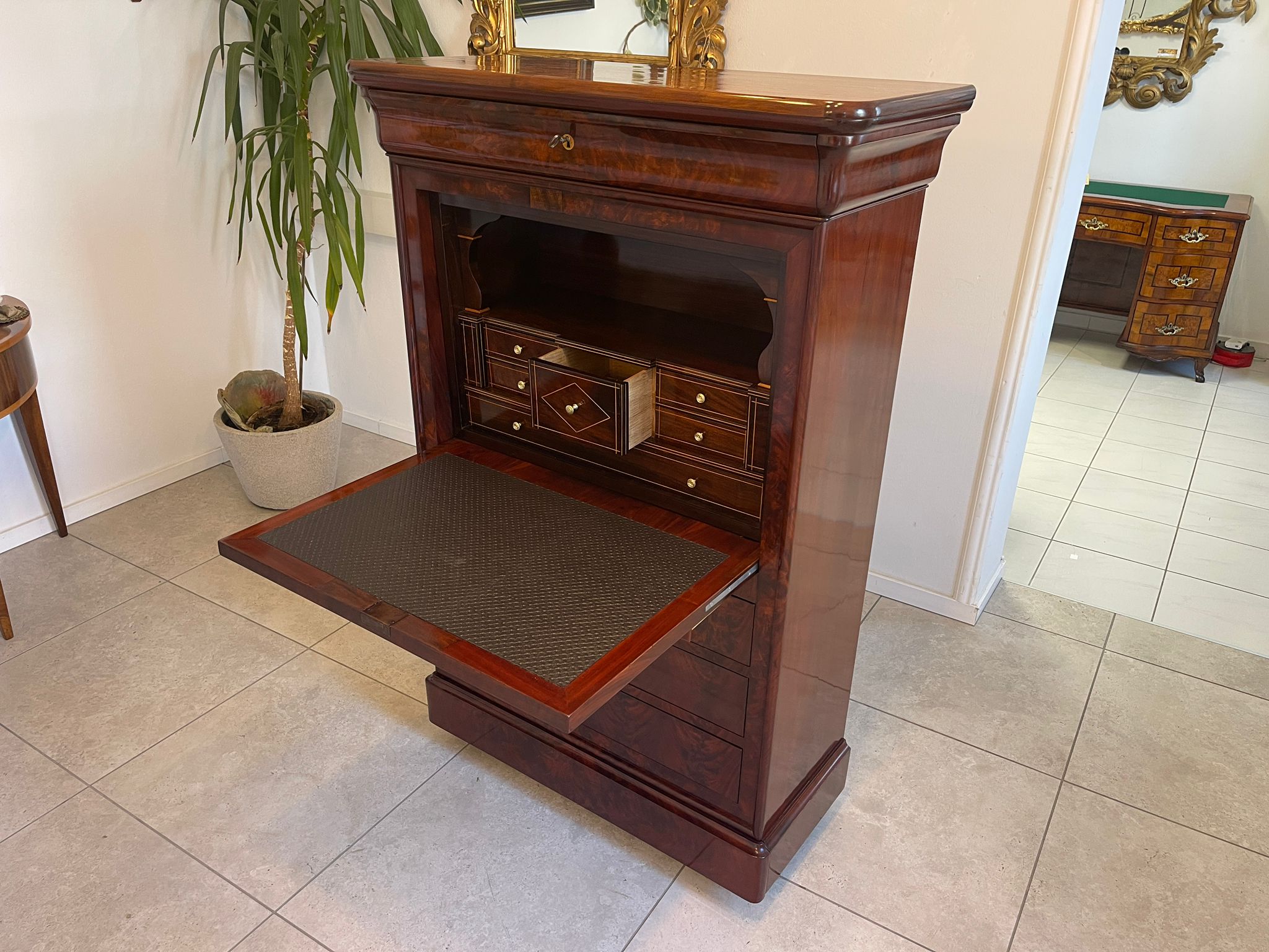 Sale Restaurierter Spätbiedermeier Standsekretär Schellack G1069