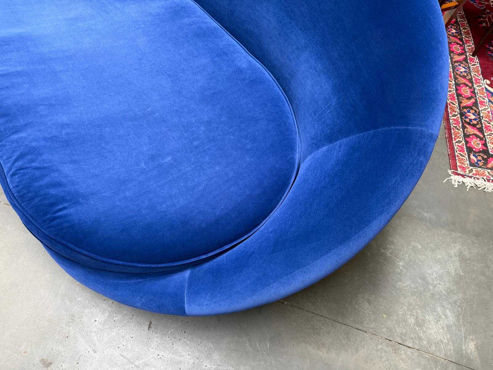 Riesen Pool / Ufo Sofa von Bretz Traumzustand BRETZ01