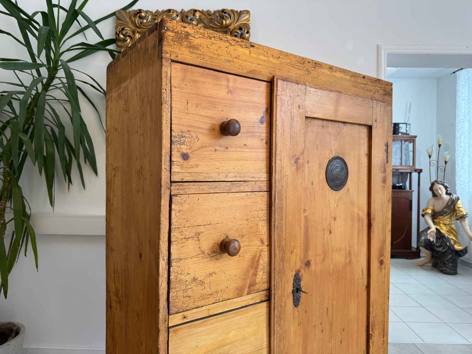 Alter Biedermeier Brotschrank Almerschrank Vorratskasten Kasten G1892