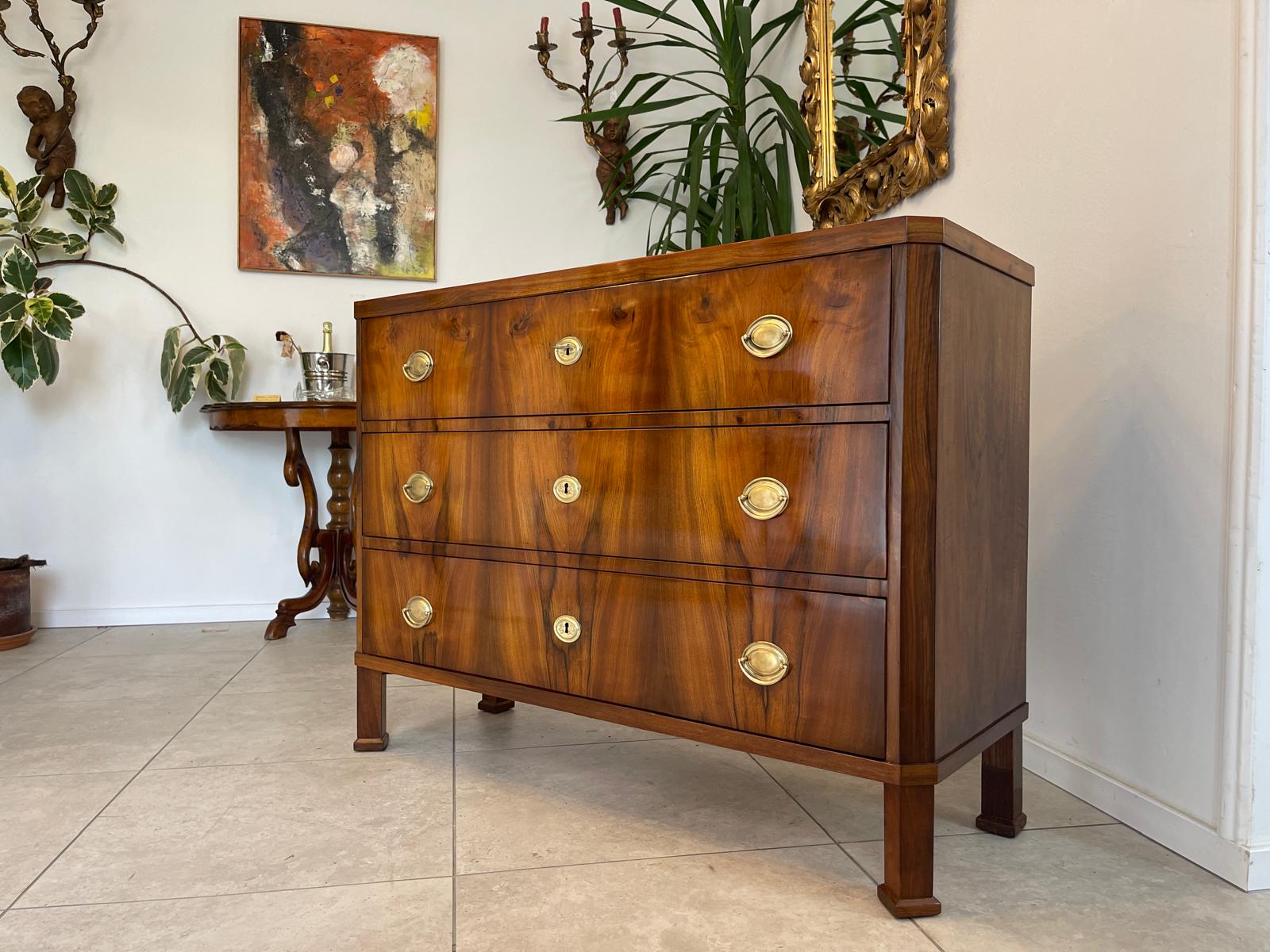 Restaurierte Biedermeier Kommode Sale Antiquität Nussholzfurnier Antiquität G1741