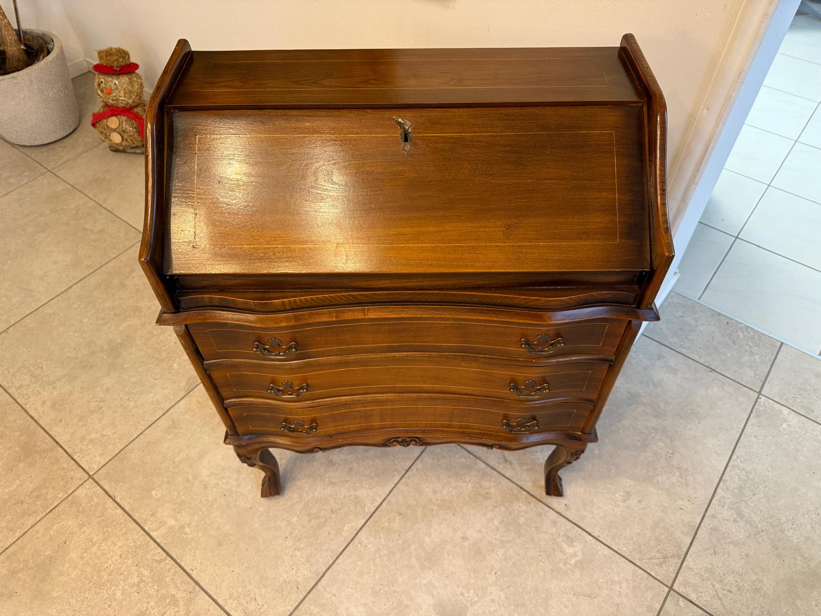 Zierlicher Barocker Sekretär Schreibtisch Wurzelholz G2310