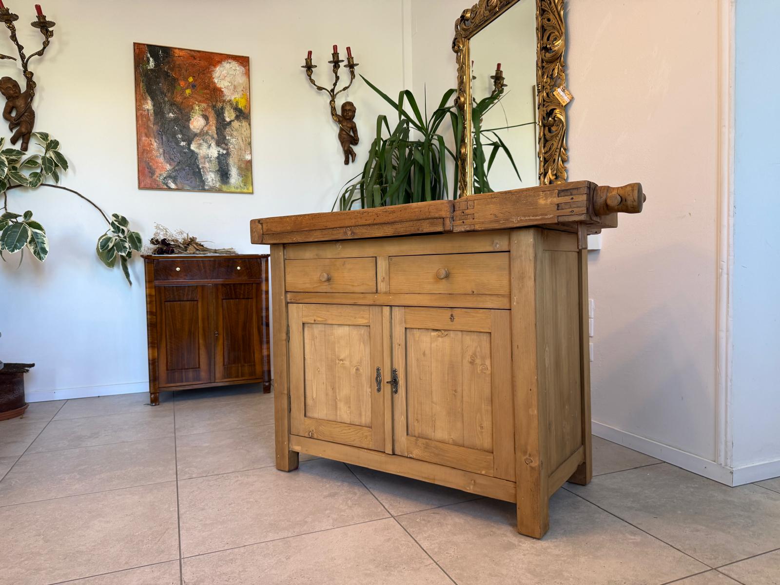 Holzbank aus Eiche & Fichte | Unikat aus altem Holz | IFANTIK D2877