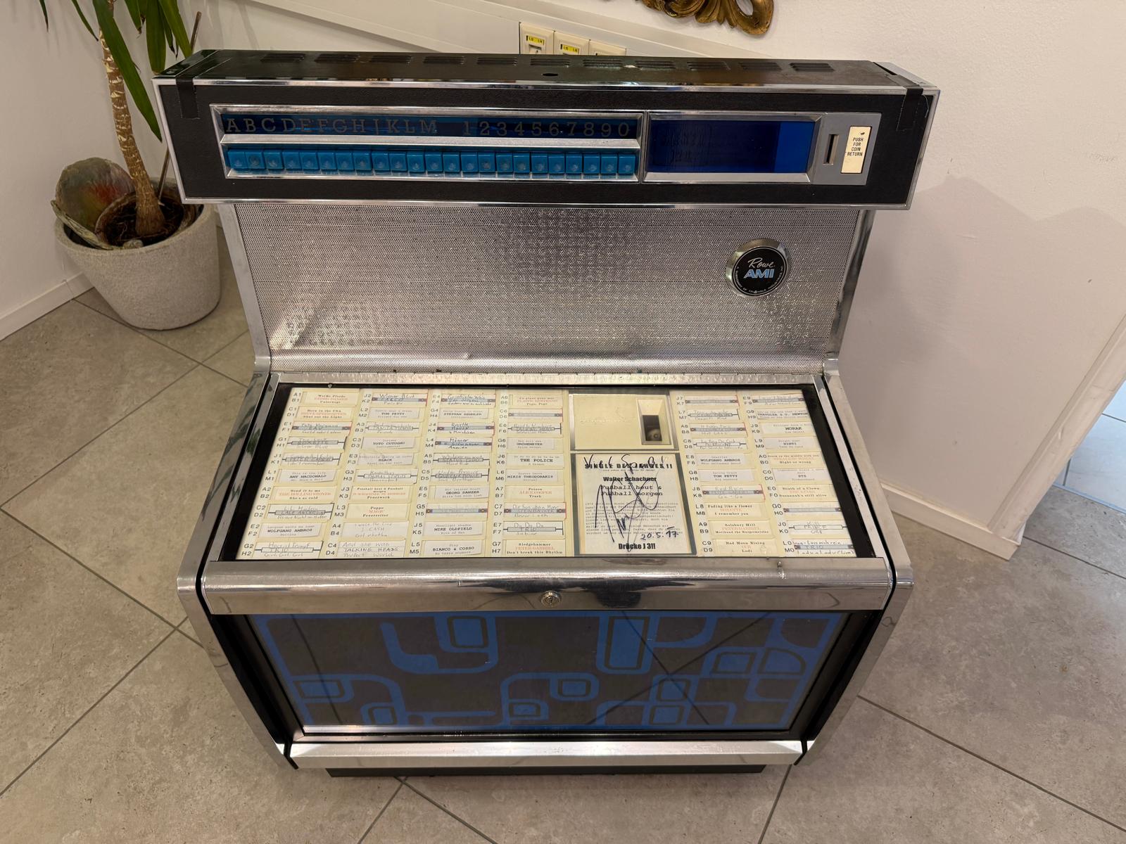 Originale Wurlitzer / AMI Rowe International Musikbox Modell R-74 Thomas Stipsits STIP