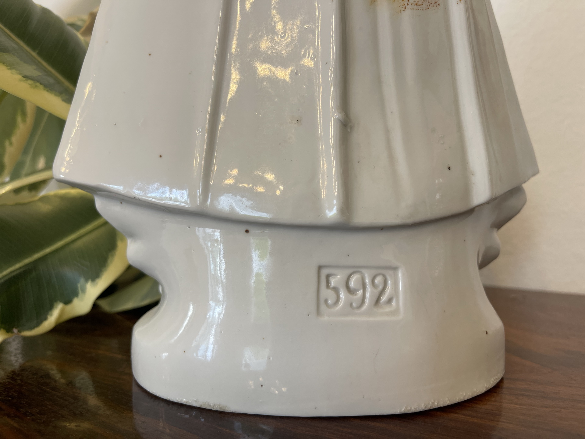 IMG_8541 Heiligenfigur Mutter Gottes mit Kind Porzellanfigur Mariazell - Gnadenmutter A4414