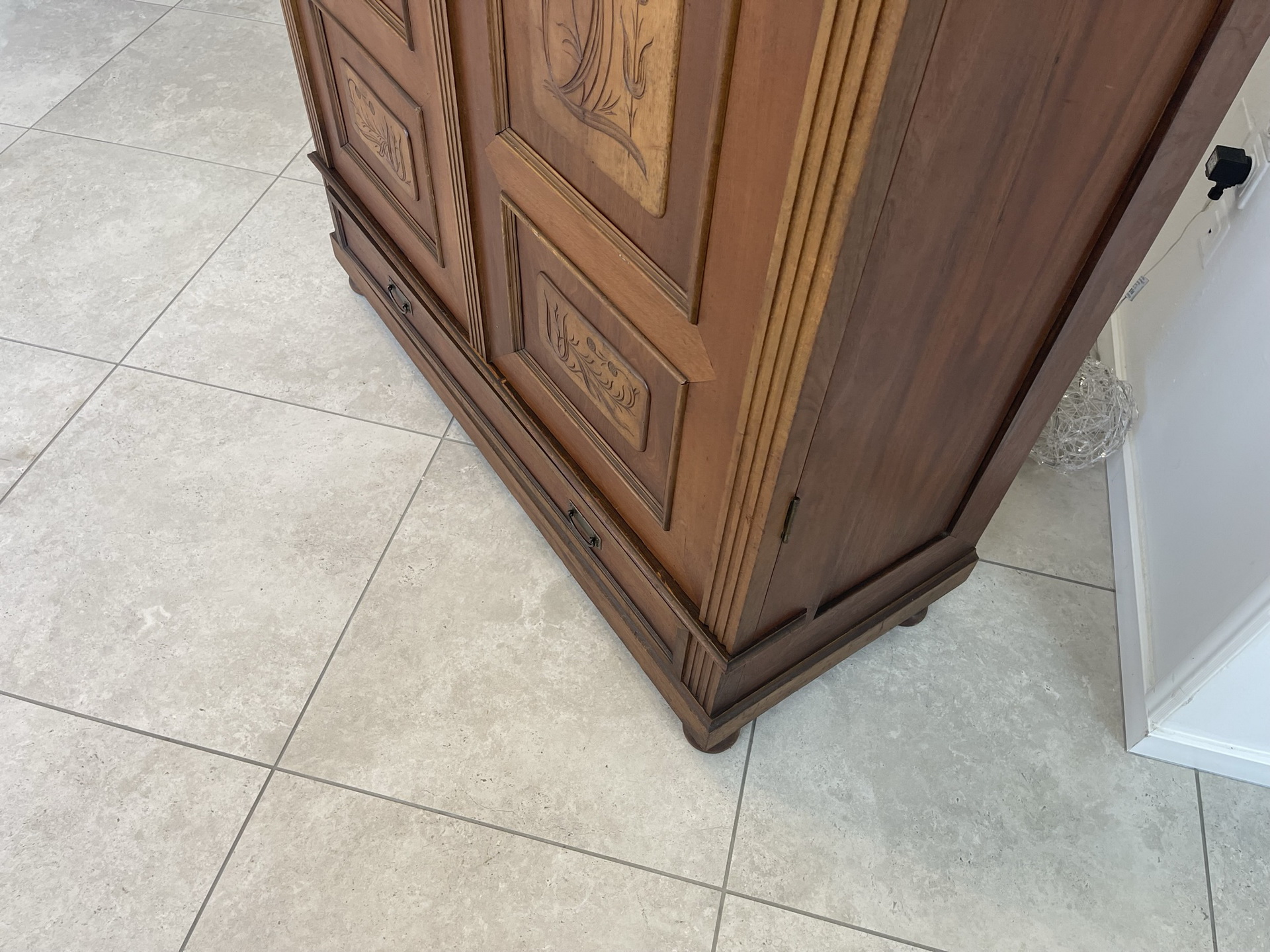 Bauernschrank_09wvmAiQMlzFyc4 Gründerzeit Schrank Eichenholz Geschnitzt B1553