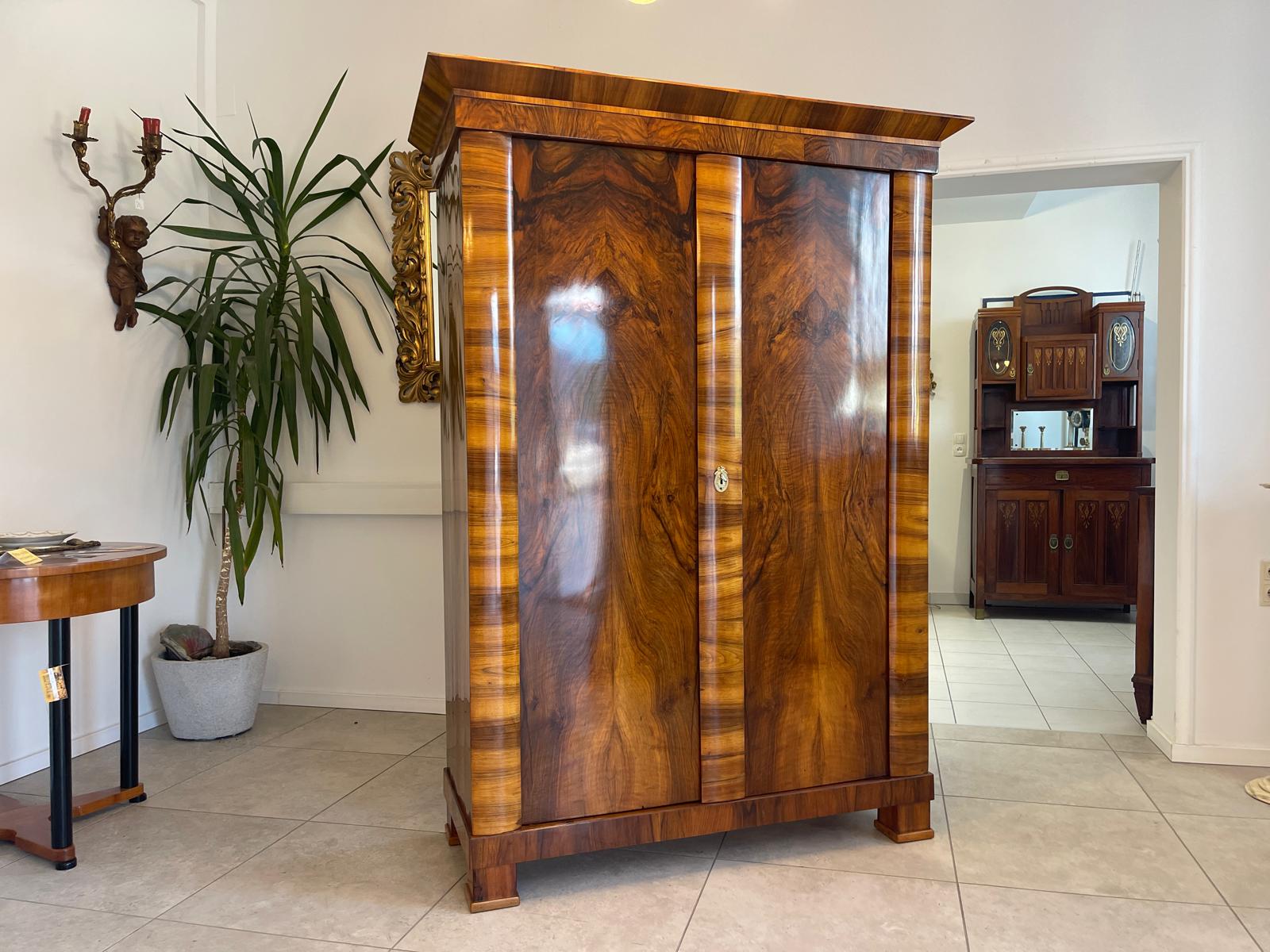 SALE Restaurierter Biedermeier Schrank Kleiderkasten Hallenschrank Antiquität G1319