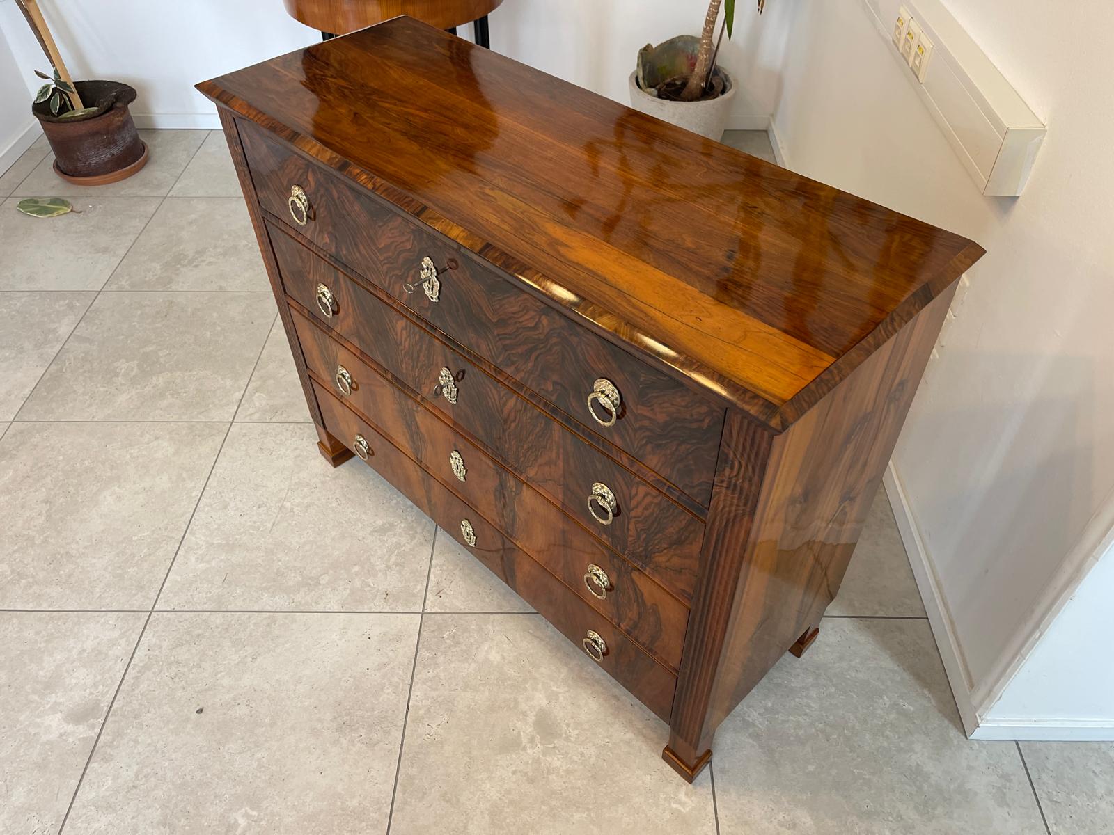 Restaurierte Biedermeier Schreibkommode Nussholz Antiquität G1313