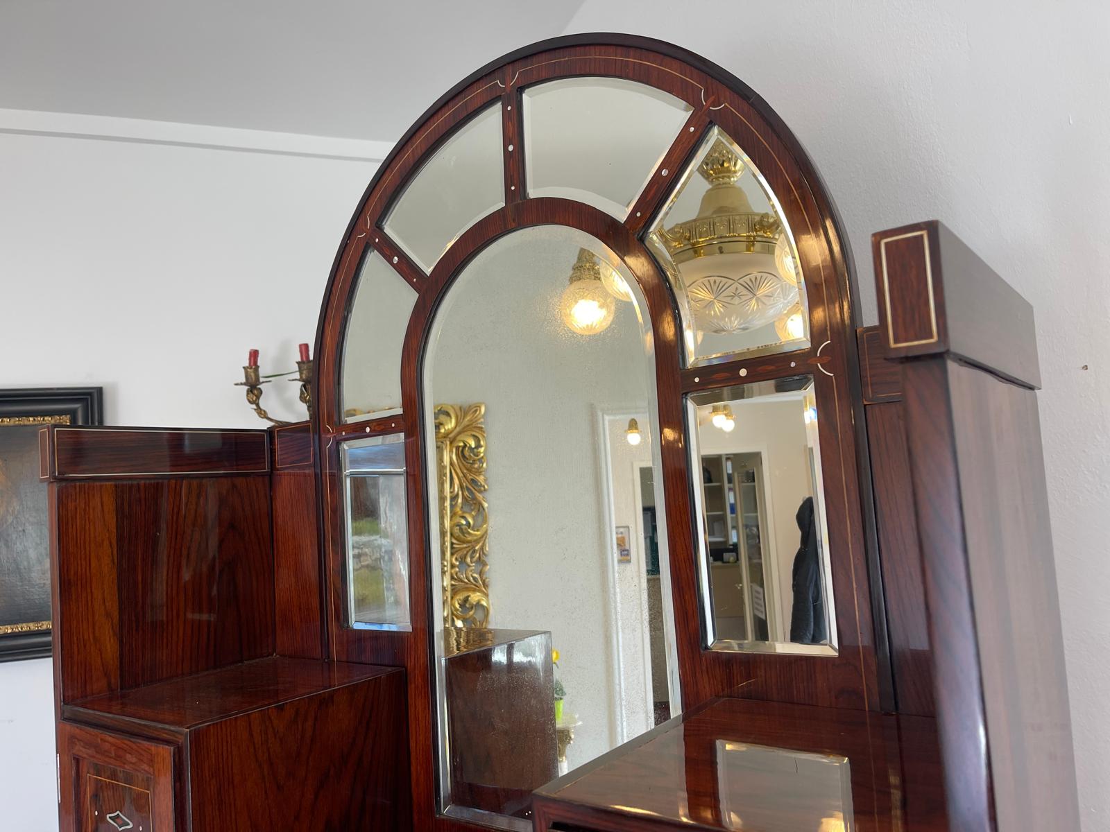 Sale Restauriertes Jugendstil Designerbuffet Aufsatzbuffet Schellack Antiquität G1377-1
