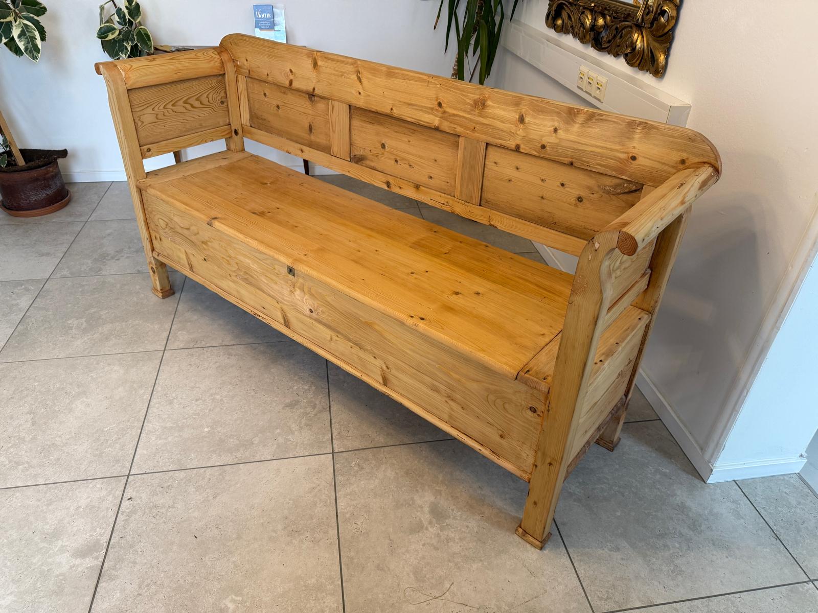 Sale Provinzielle Biedermeier Truhenbank Landhausbank G2296