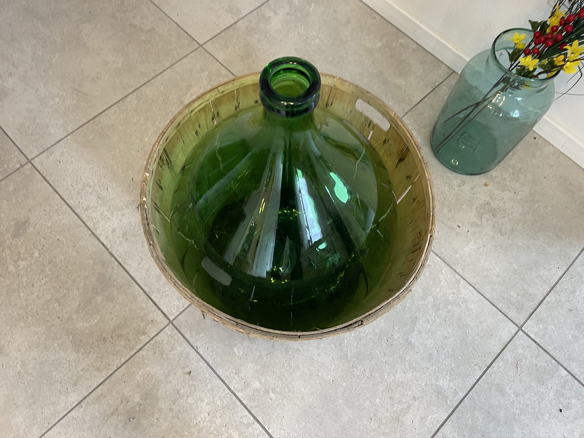 IMG_4339R2gyiAN6g24Q4 Alte Ballonflasche Weinballon, Gärballon, Ballonflasche A4717