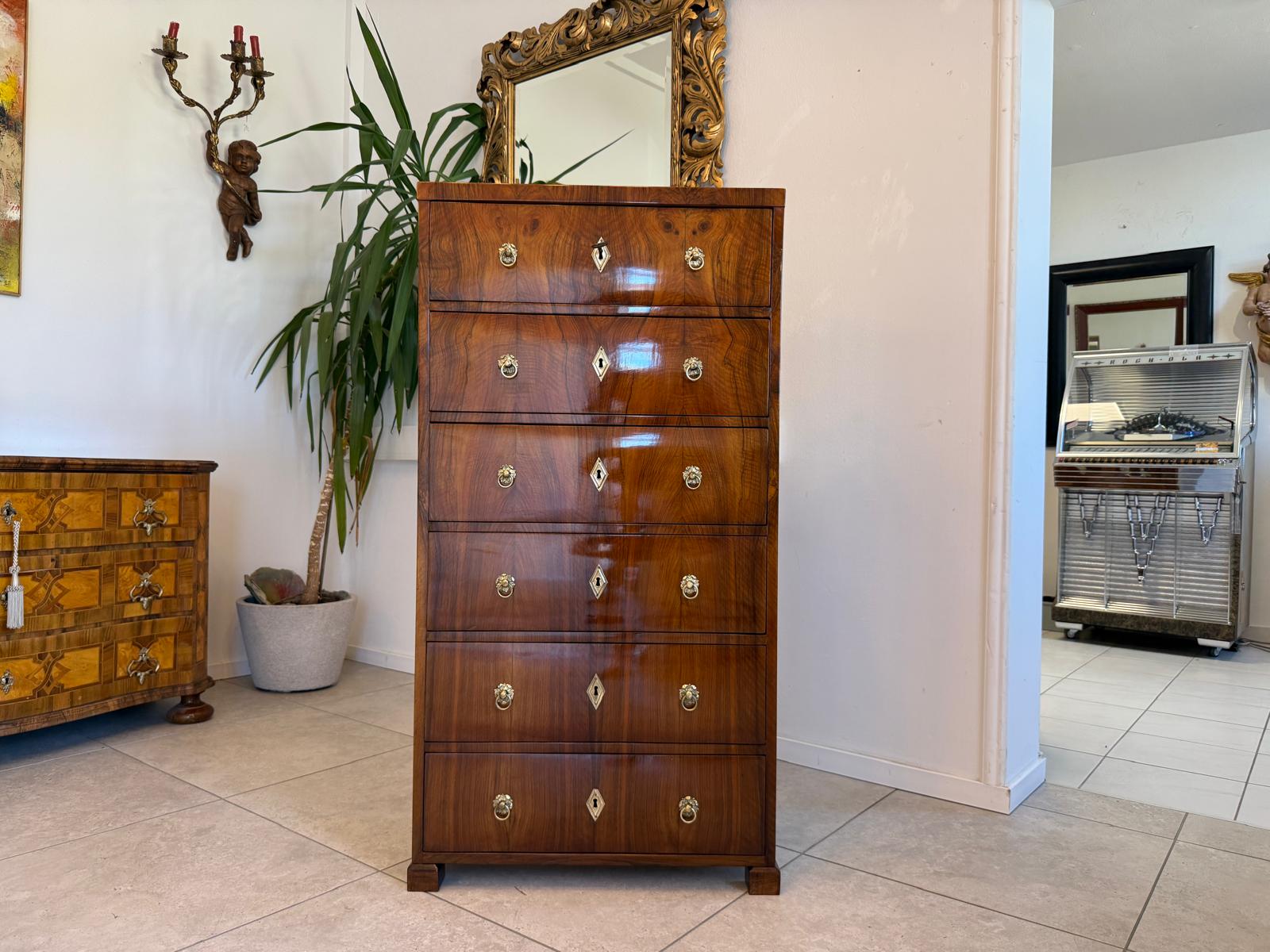 Biedermeier Wochenkommode Nussholz Restauriert D2606