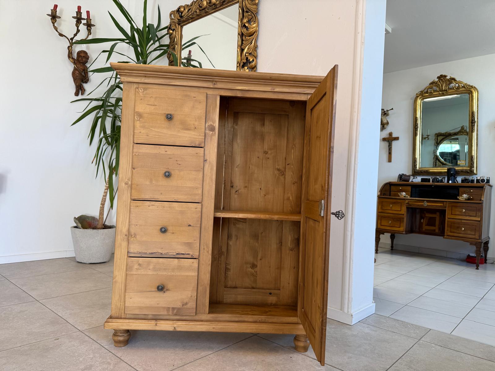 Brotschrank Almerschrank Speiskasten Bauernkasten Naturholzschrank G2182-1