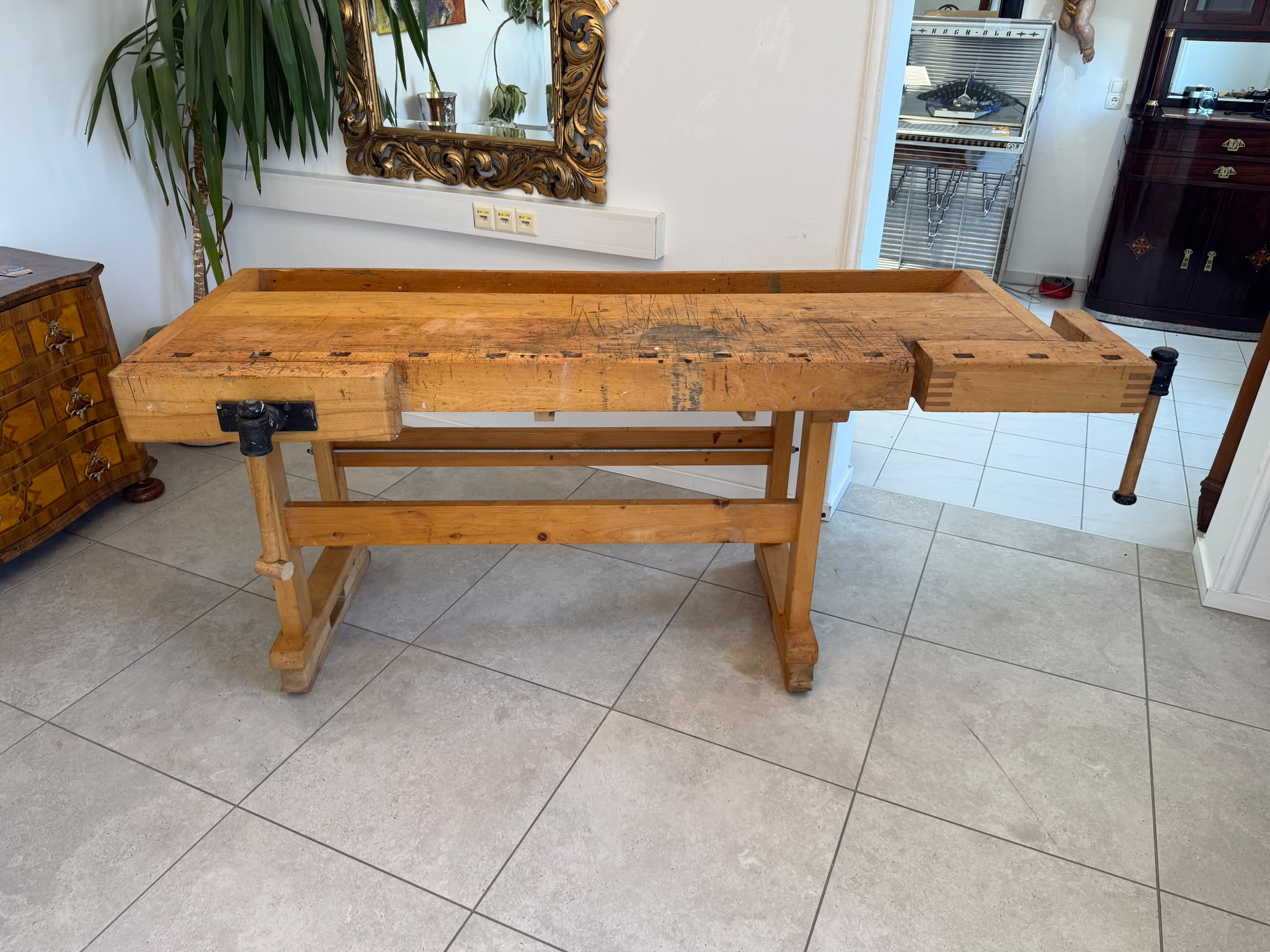 Antike Hobelbank Werkbank Küchentisch Thresen D2619