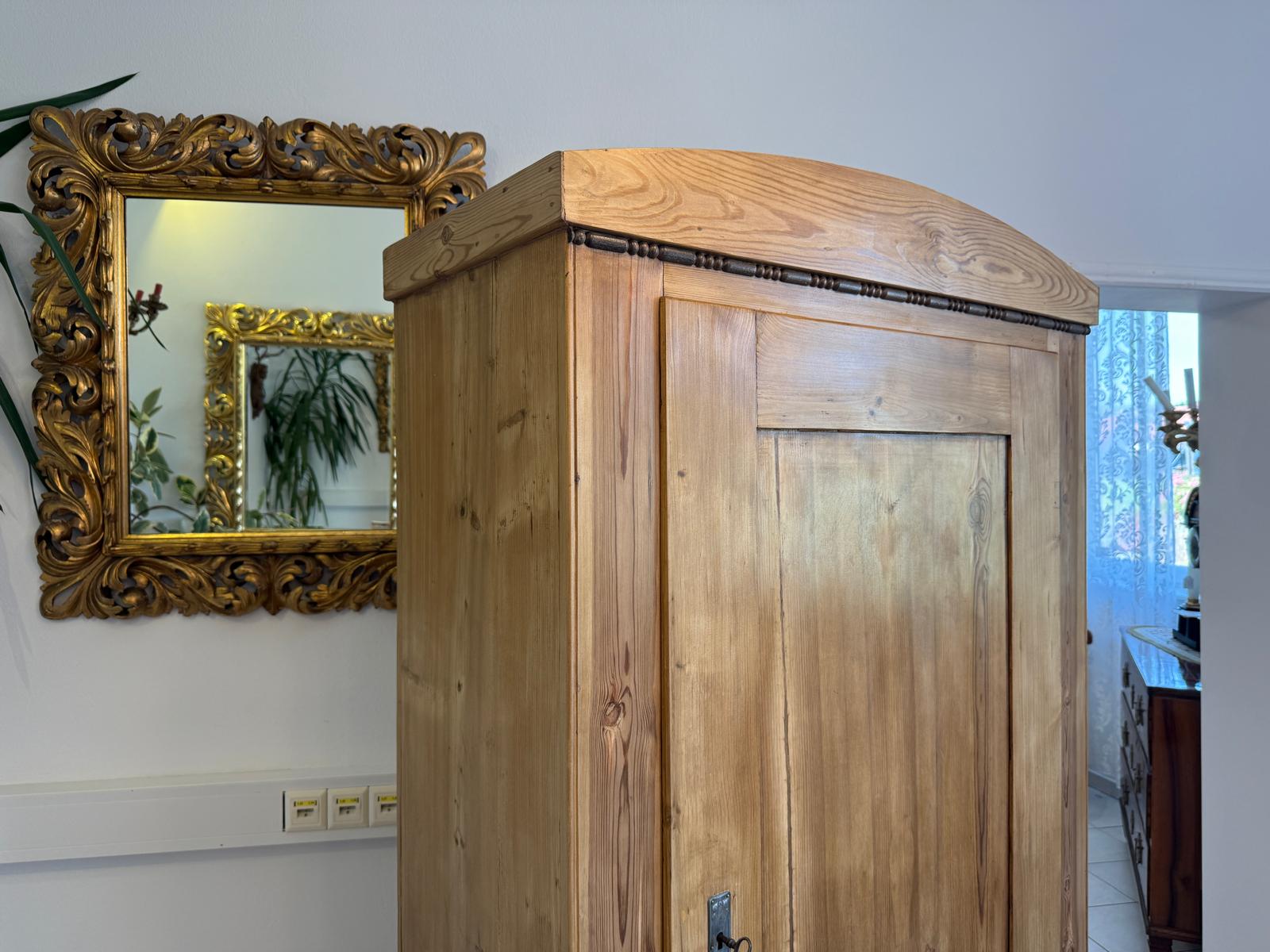 Originaler restaurierter Biedermeier Bauernschrank Naturholzschrank G1784