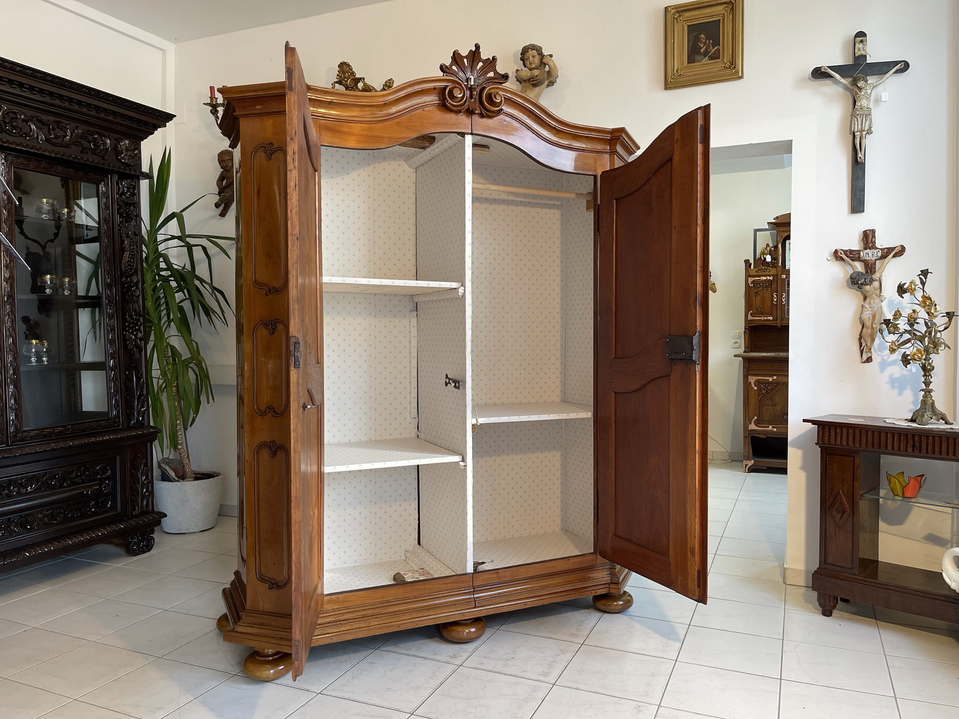 barock-empire-biedermeier_27NwVlp9kUN1kPC Prachtvoller Barockschrank Bauernschrank Antik Altrestauriert A2773