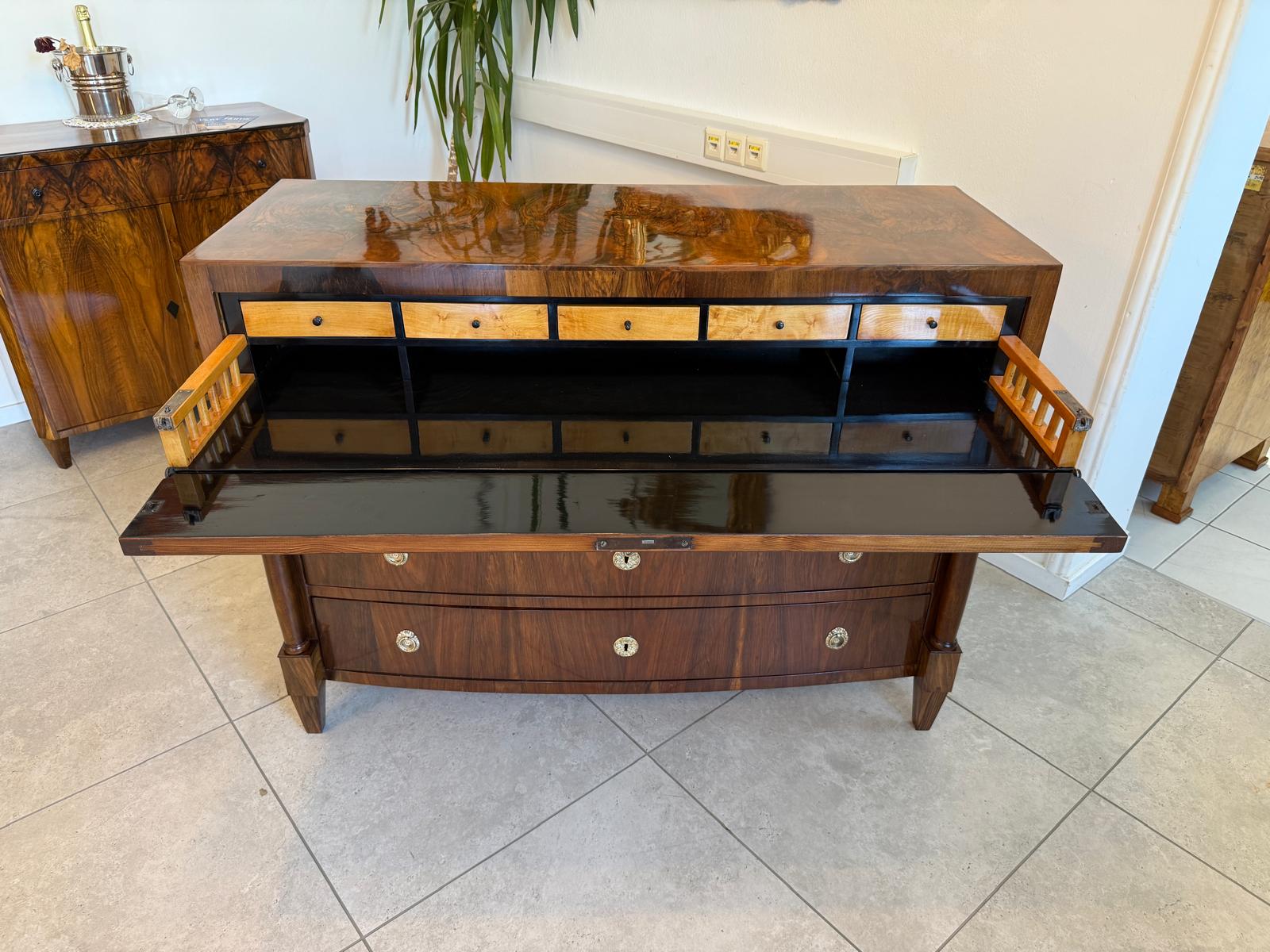 Restaurierte Biedermeier Schreibkommode Nussholz Antiquität G1967