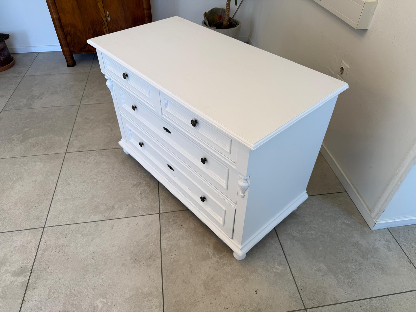 Bäuerliche Gründerzeit Anrichte Sideboard Kommode Naturholz  Weiss D2340