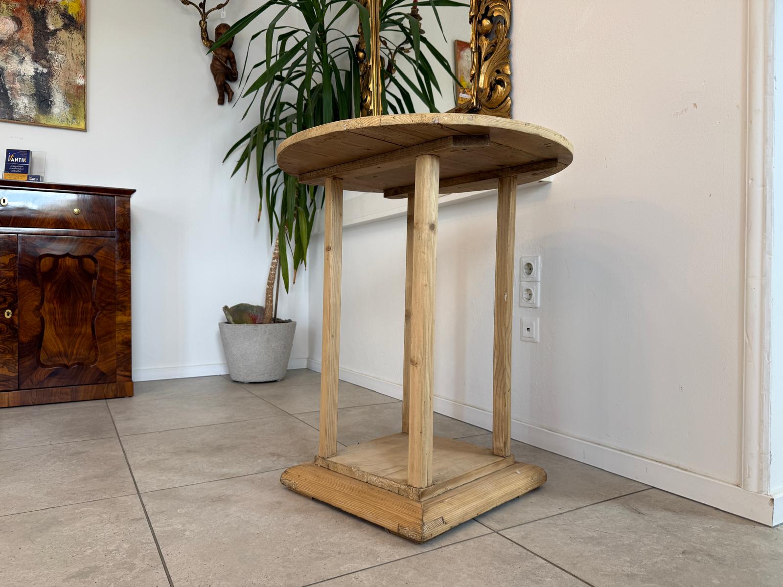 Bäuerliches Jugendstil Tischerl Beistelltisch Bauerntisch D2433