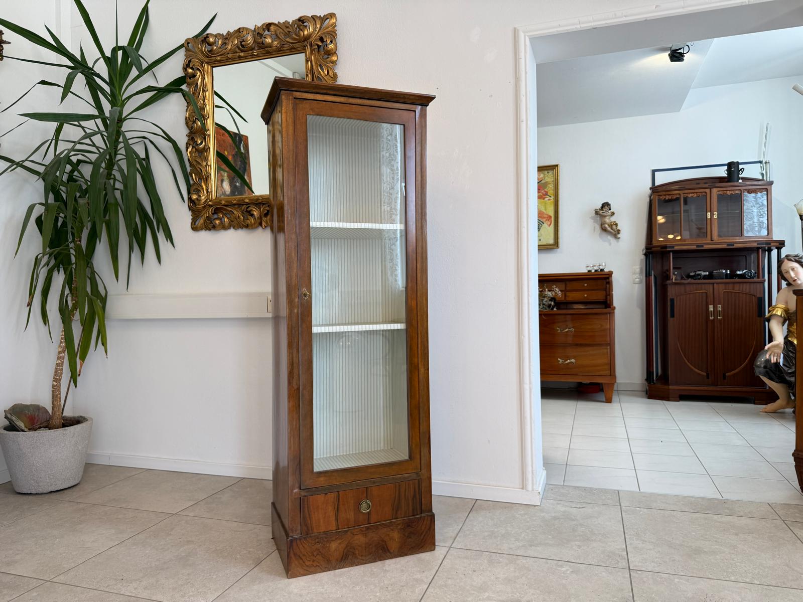 Traum Stilvitrine Biedermeier Glasschrank Bücherschrank G1918