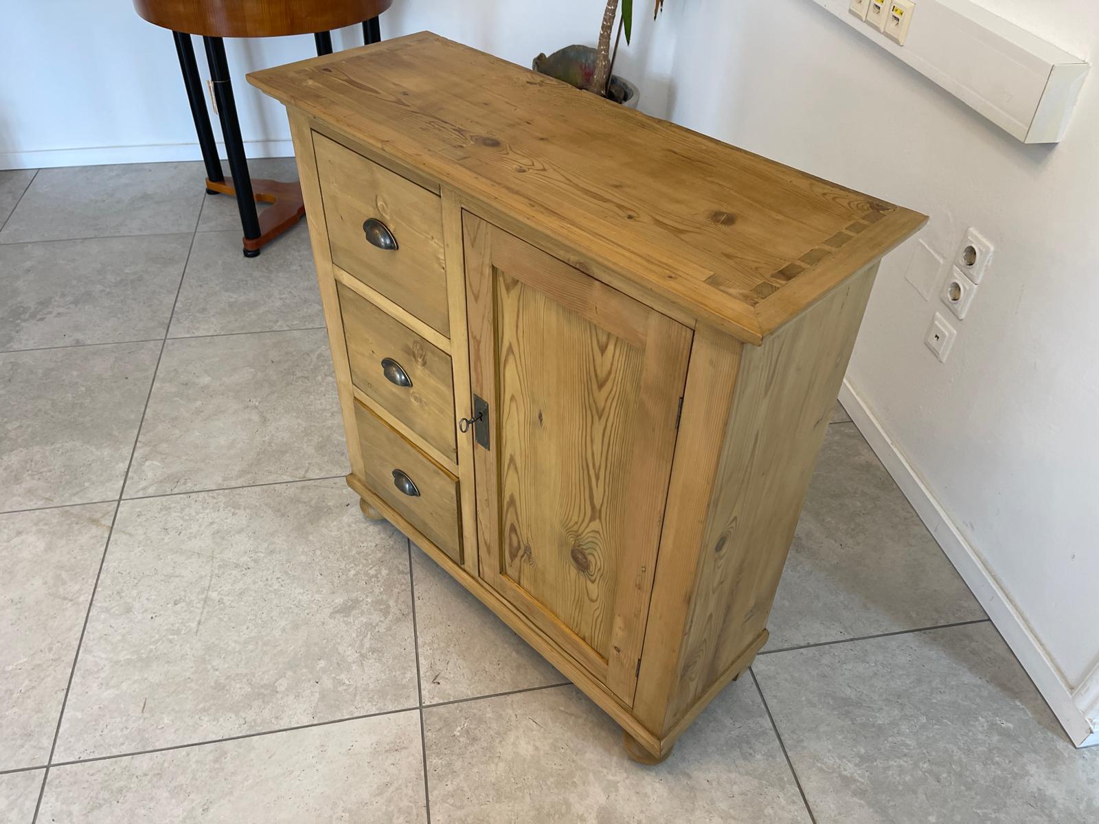 Bäuerliche Gründerzeit Anrichte Kommode Kasterl Bauernmöbel G1325