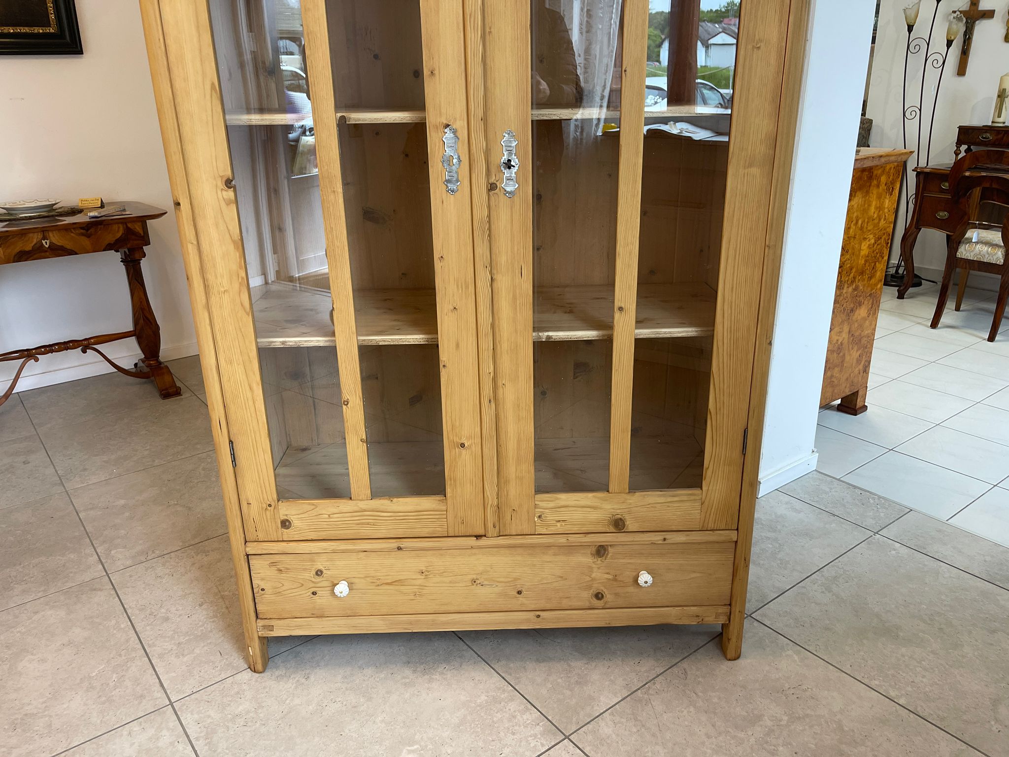 Traum Jugendstil Vitrine Glasschrank Naturholzmöbel Bauernmöbel G1609