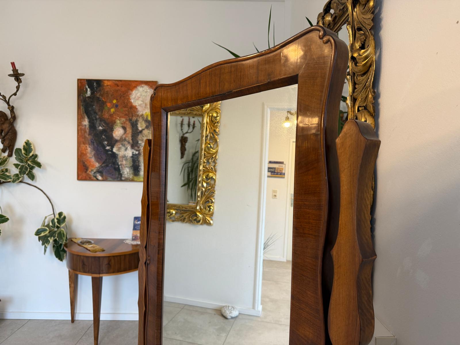 Restaurierter Biedermeier Schneiderspiegel  Nussholz Furniert Antiquität G2266