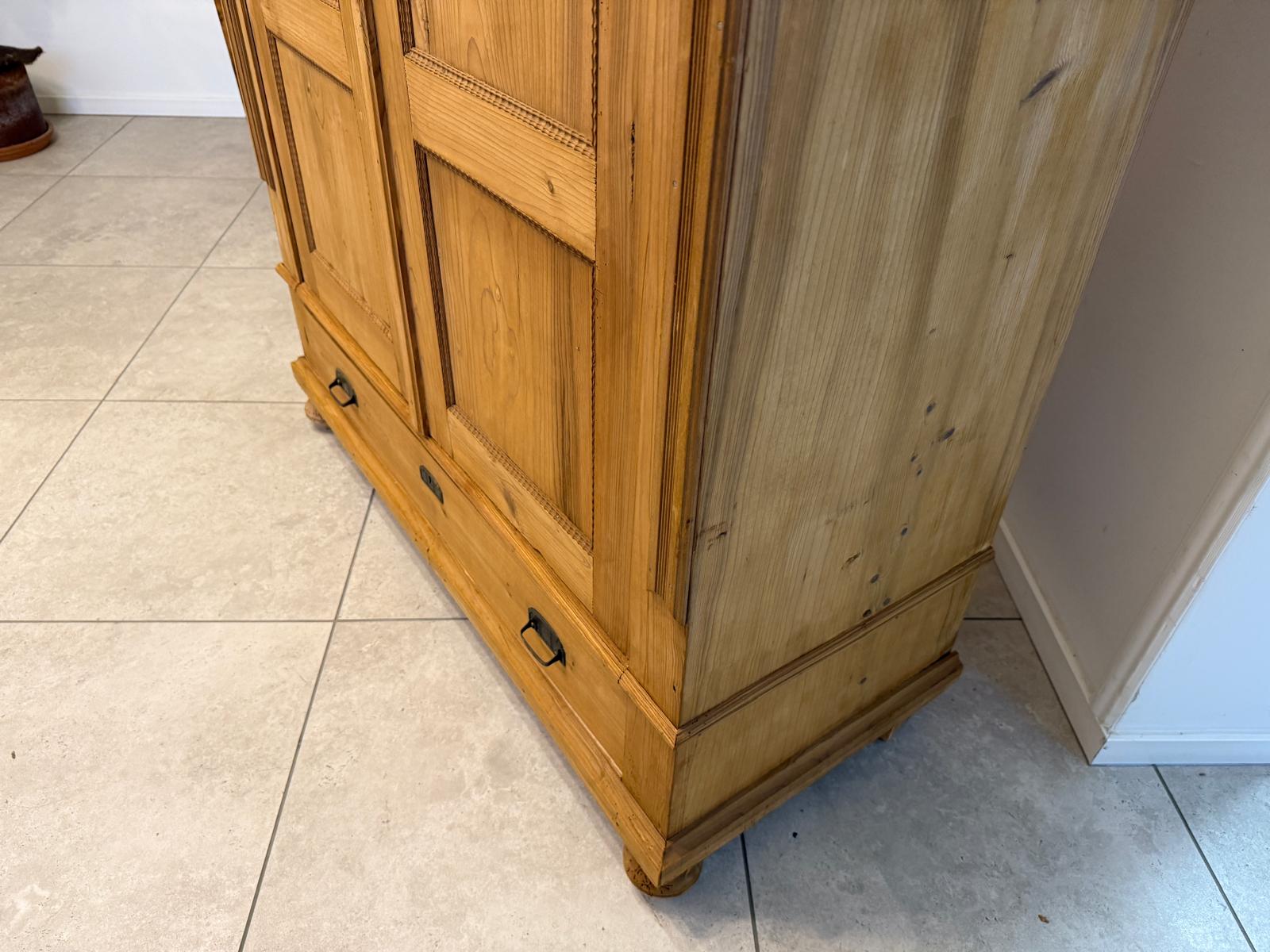 SALE Gründerzeit Bauernschrank Biedermeier Schrank G2225