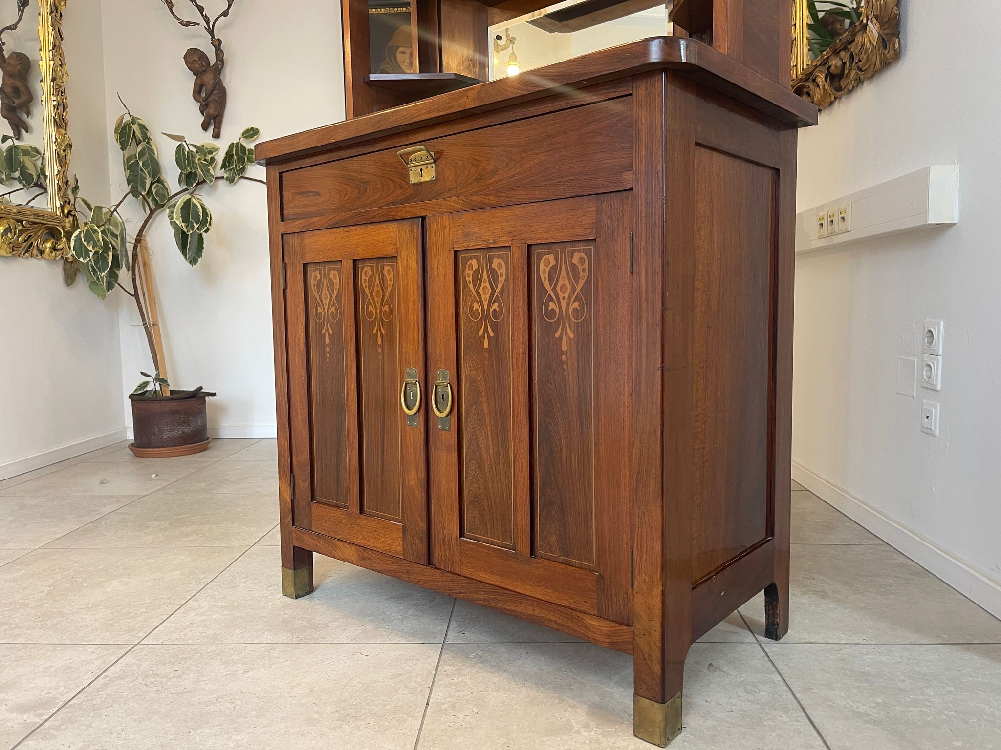 Elegantes Originales Jugendstil Designerbuffet Aufsatzbuffet Glasschrank G1229