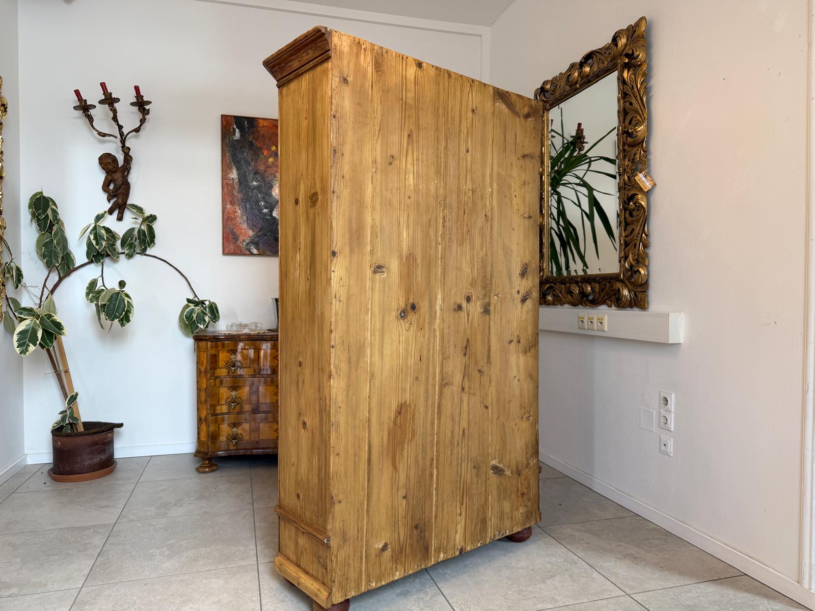 Sale Biedermeier Bauernschrank Naturholzschrank Weichholz Tirol D2652