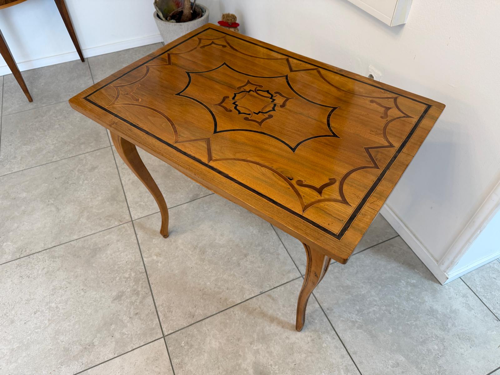 Spätbiedermeier Tischerl Biedermeier-Tisch Marketiert Intarsiert D1002