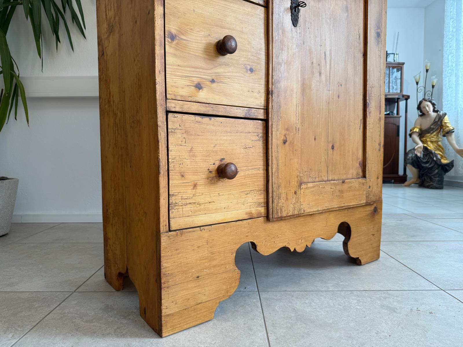 Alter Biedermeier Brotschrank Almerschrank Vorratskasten Kasten G1892