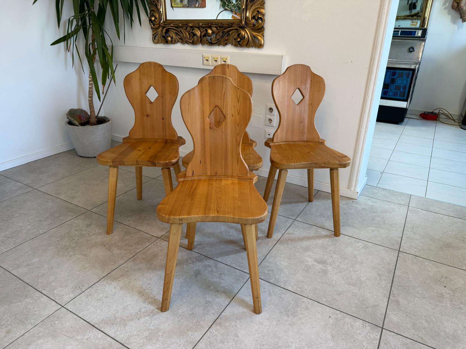 4 Antike Weichholz Kiefernholz Bauernsessel Sessel G1045-1